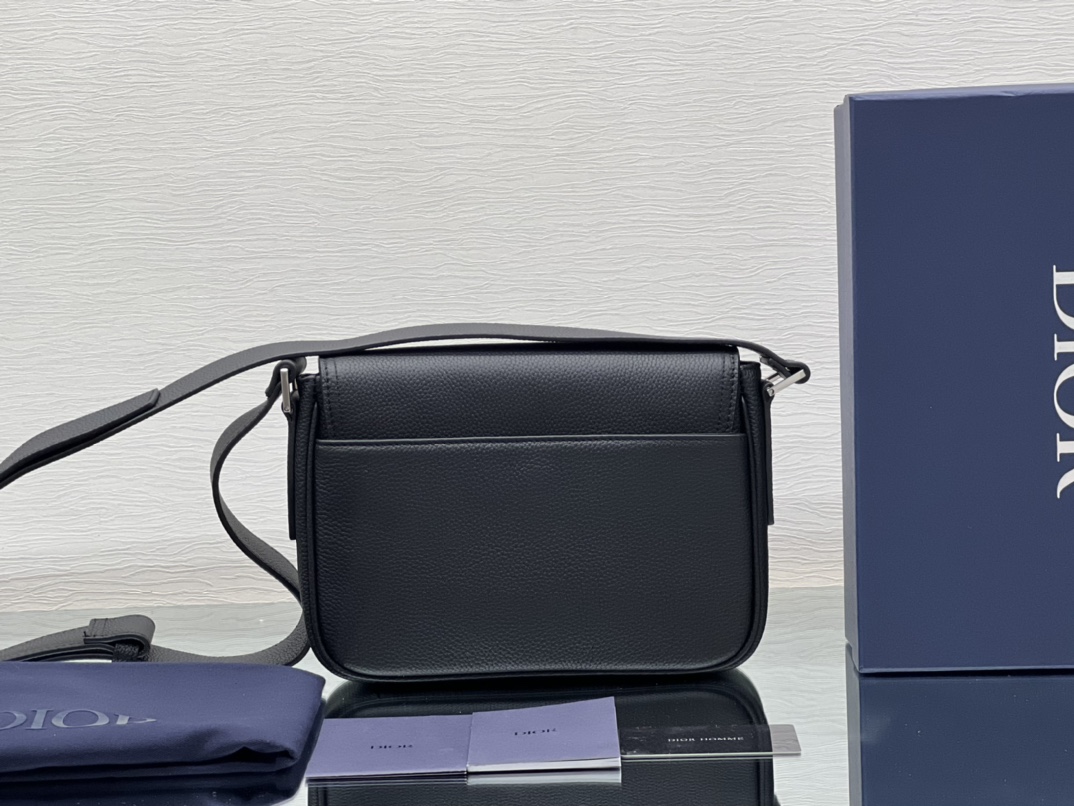 Diro Saddle Bag-23×18×6CM Diro Saddle Bag-23×18×6CM