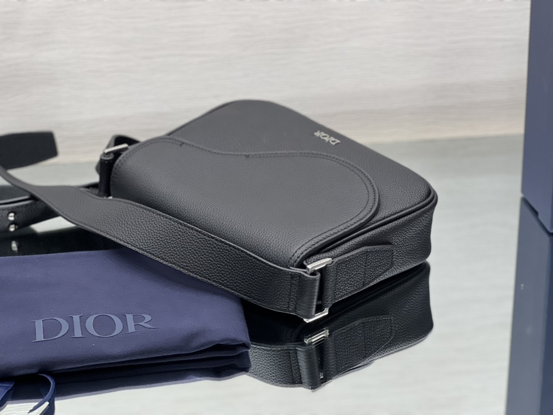 Diro Saddle Bag-23×18×6CM Diro Saddle Bag-23×18×6CM