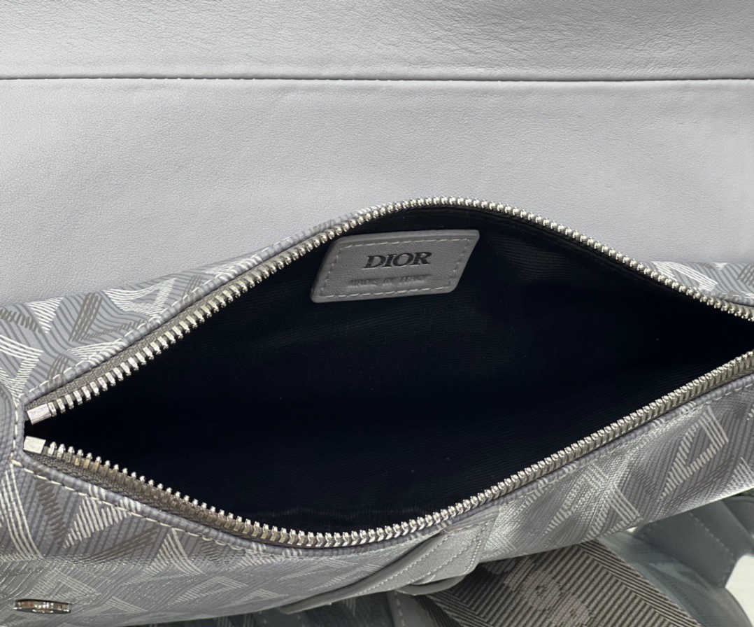 Diro Saddle Bag-20 x 28.6 x 5CM Diro Saddle Bag-20 x 28.6 x 5CM