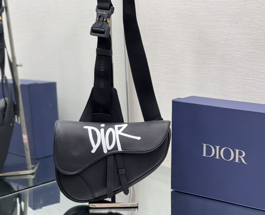 Diro Saddle Bag-20 x 28.6 x 5CM