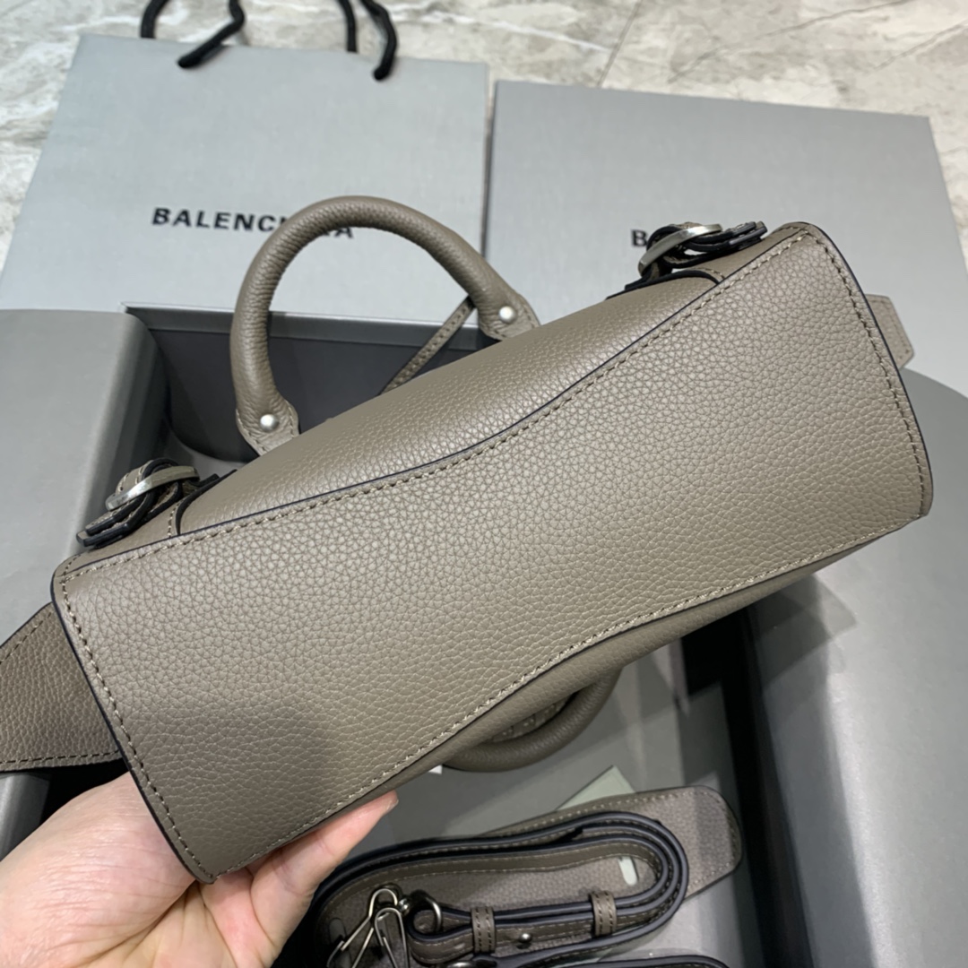 Balenciaga Neo Classic Bag-16.5*22*9*14.5CM