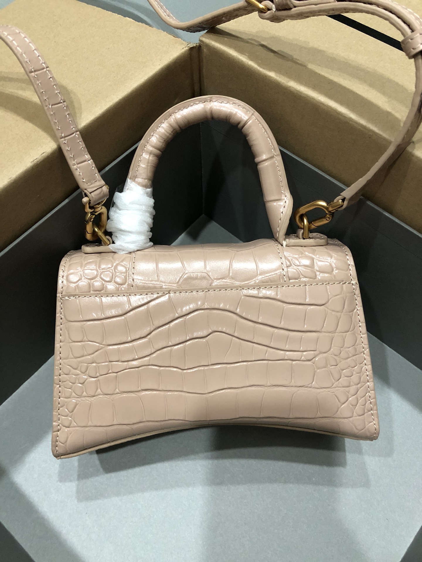 Balenciaga Small Hourglass Bag-13*8*19CM Balenciaga Small Hourglass Bag-13*8*19CM