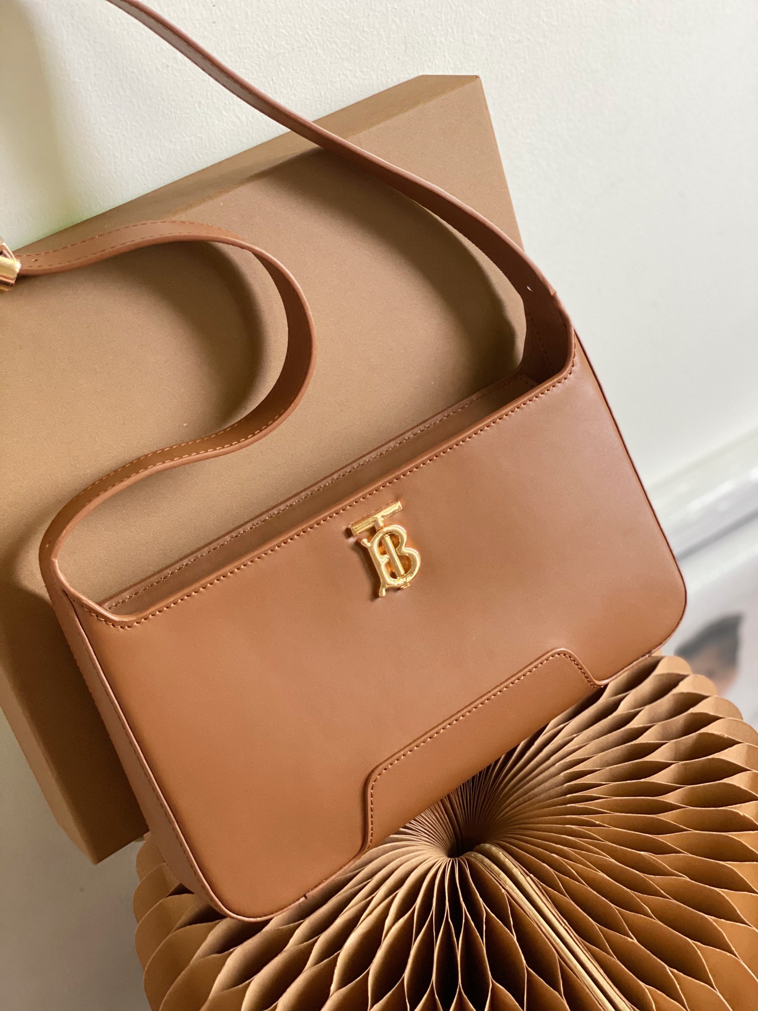 Burberry Thomas Burberry Bag-28 x 5 x 14CM