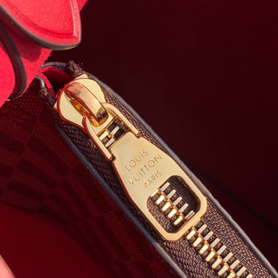 Louis Vuitton NéoNoé Bucket Bag -26X22X27CM