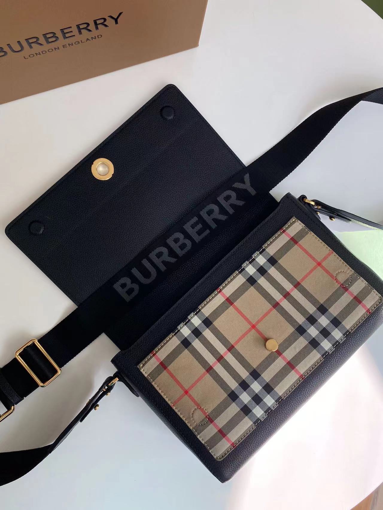 Burberry Crossbody Bag-25*8.5*18CM