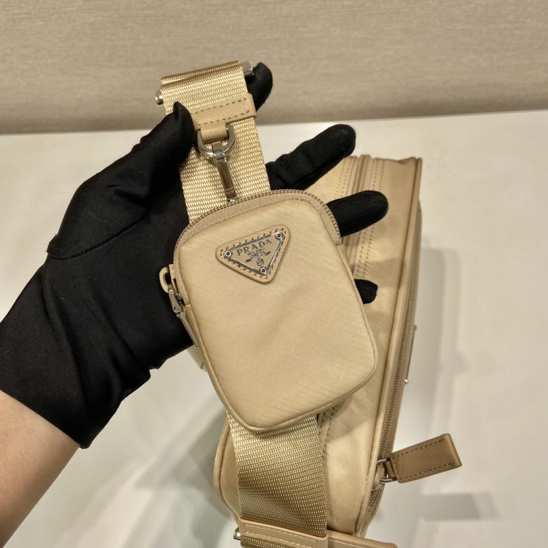 Prada 1BC167 Crossbody Bag -23*15*7CM