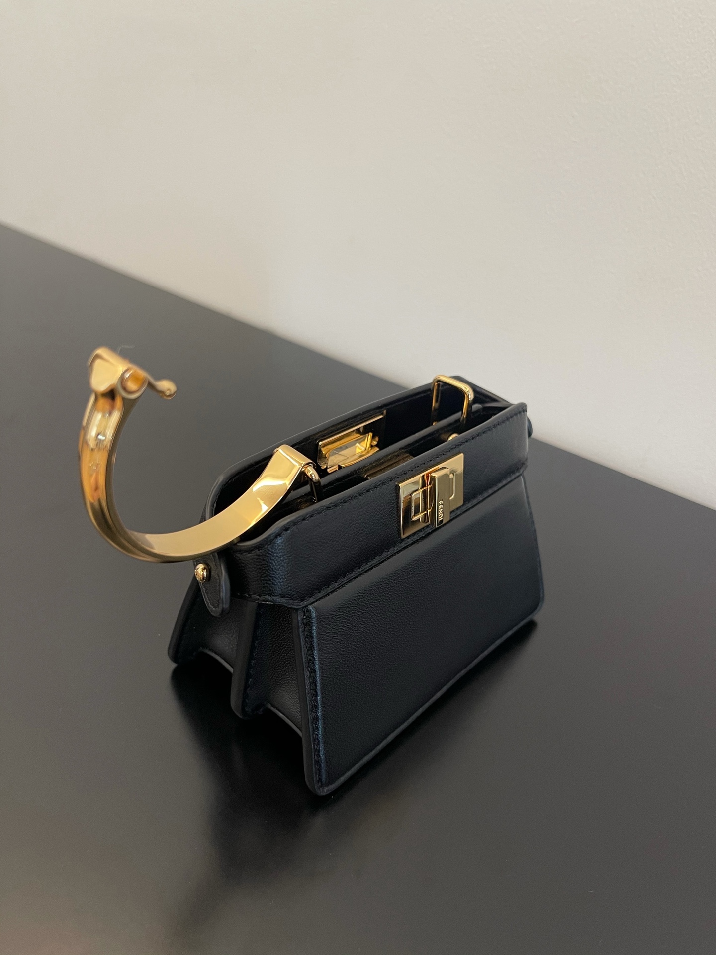 Fendi PeekabooISeeU Micro-11x8x8CM