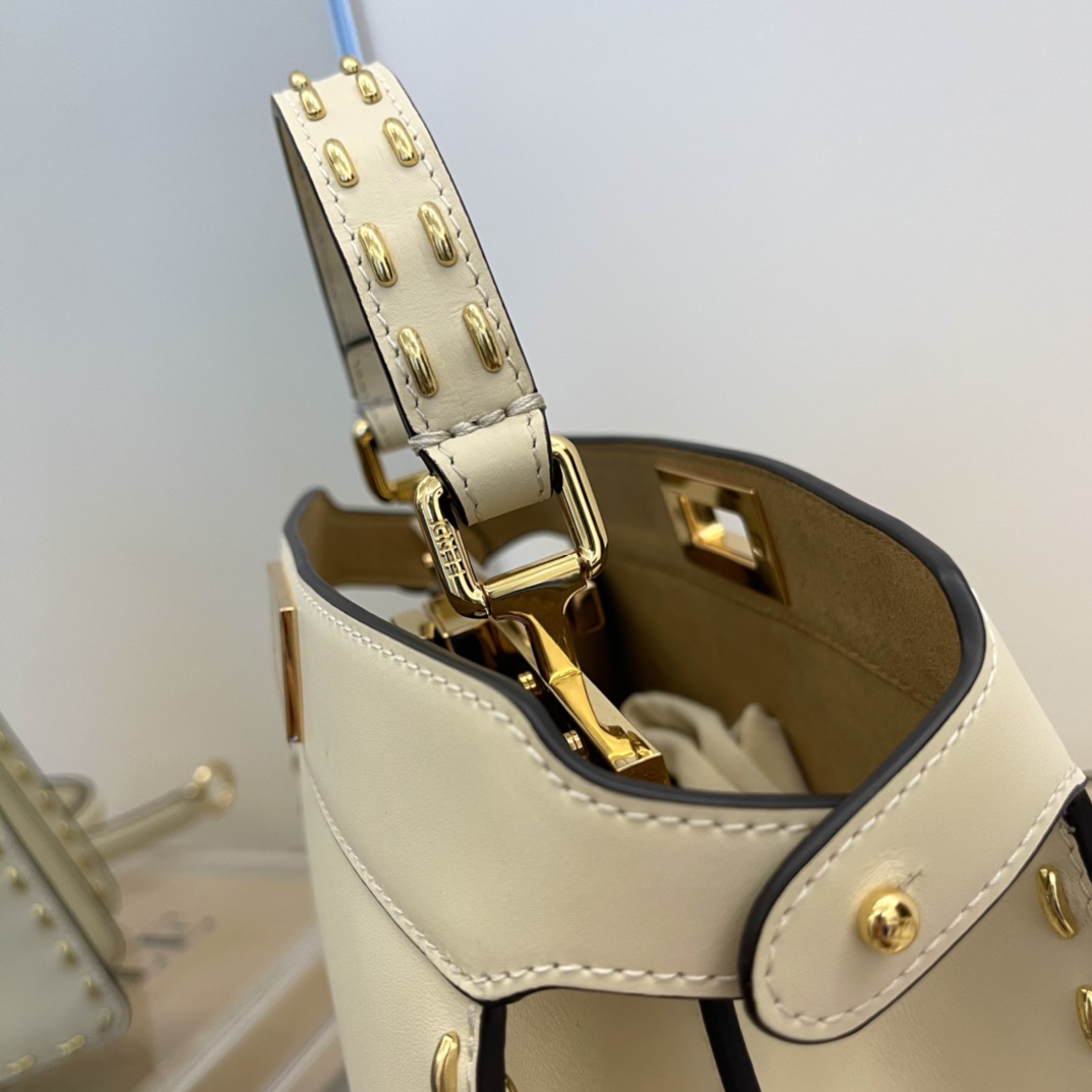 Fendi Peekaboo-27x21x9.5CM