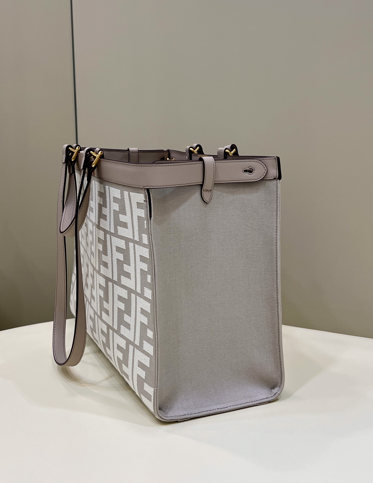 Fendi Peekaboo-41x16x30CM