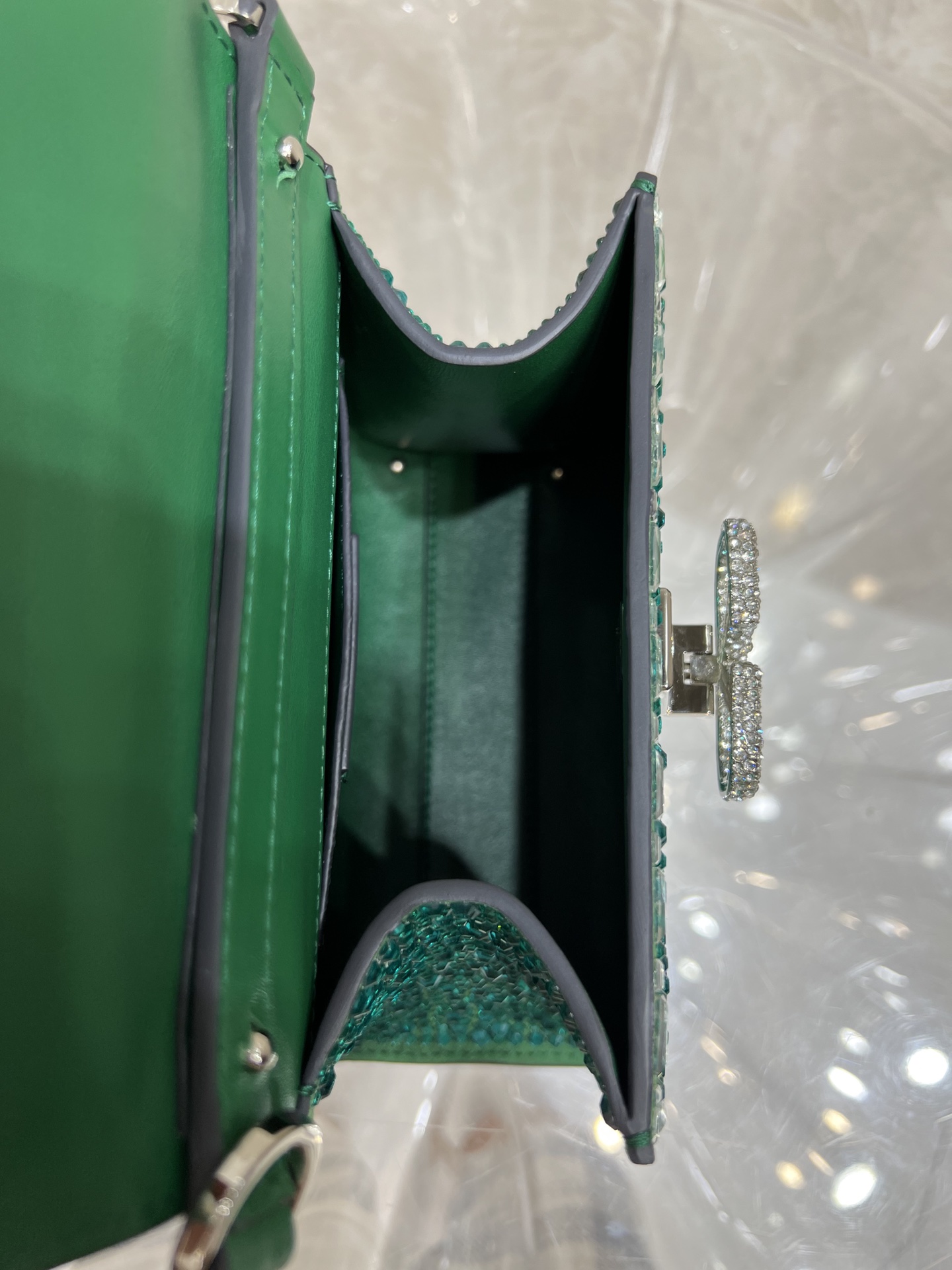 Valentino Vlogo Signature Chain Bag-19*13*9CM