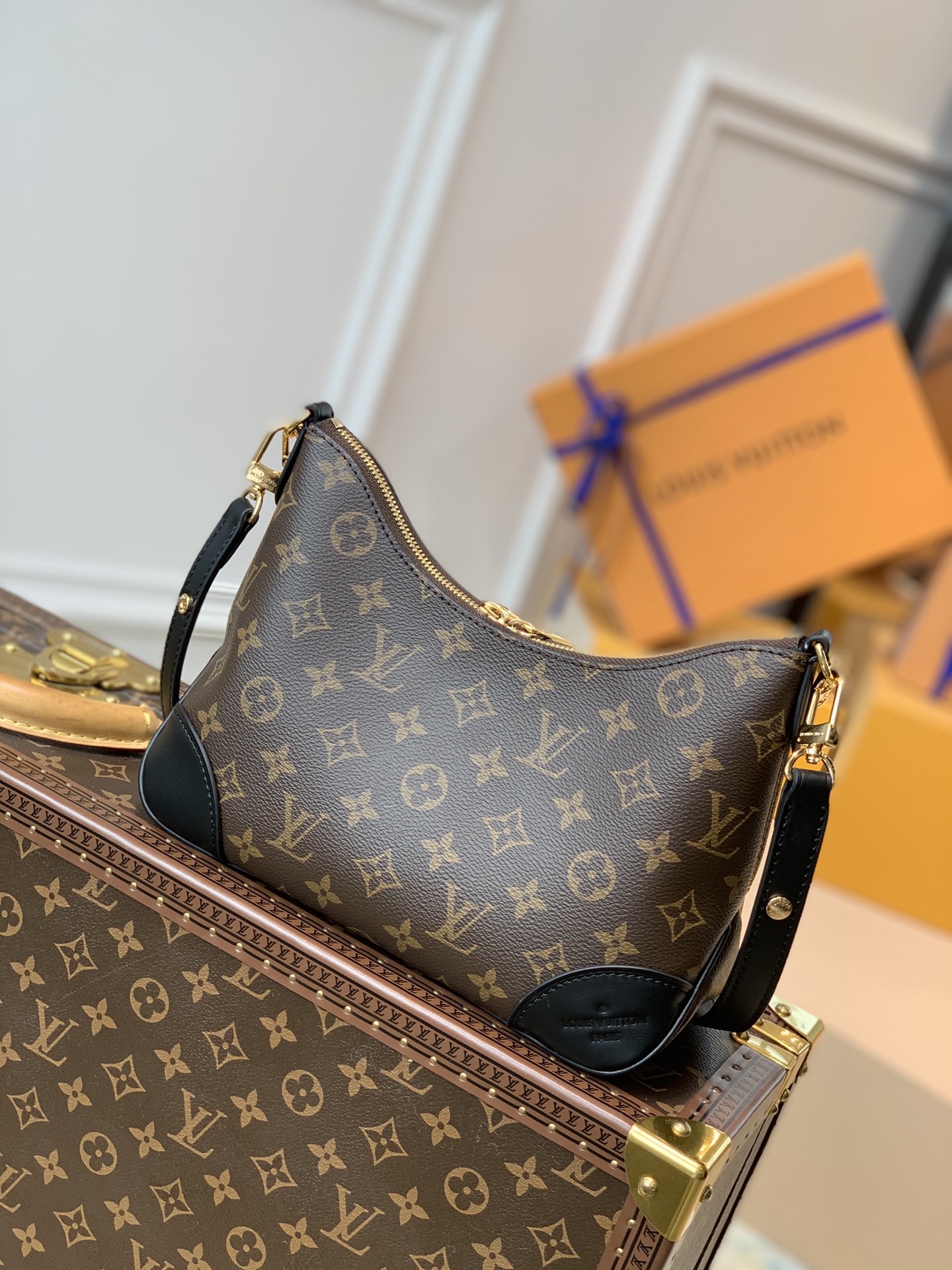 Louis Vuitton Odeon Handbags-M45831-27*16*10CM Louis Vuitton Odeon Handbags-M45831-27*16*10CM