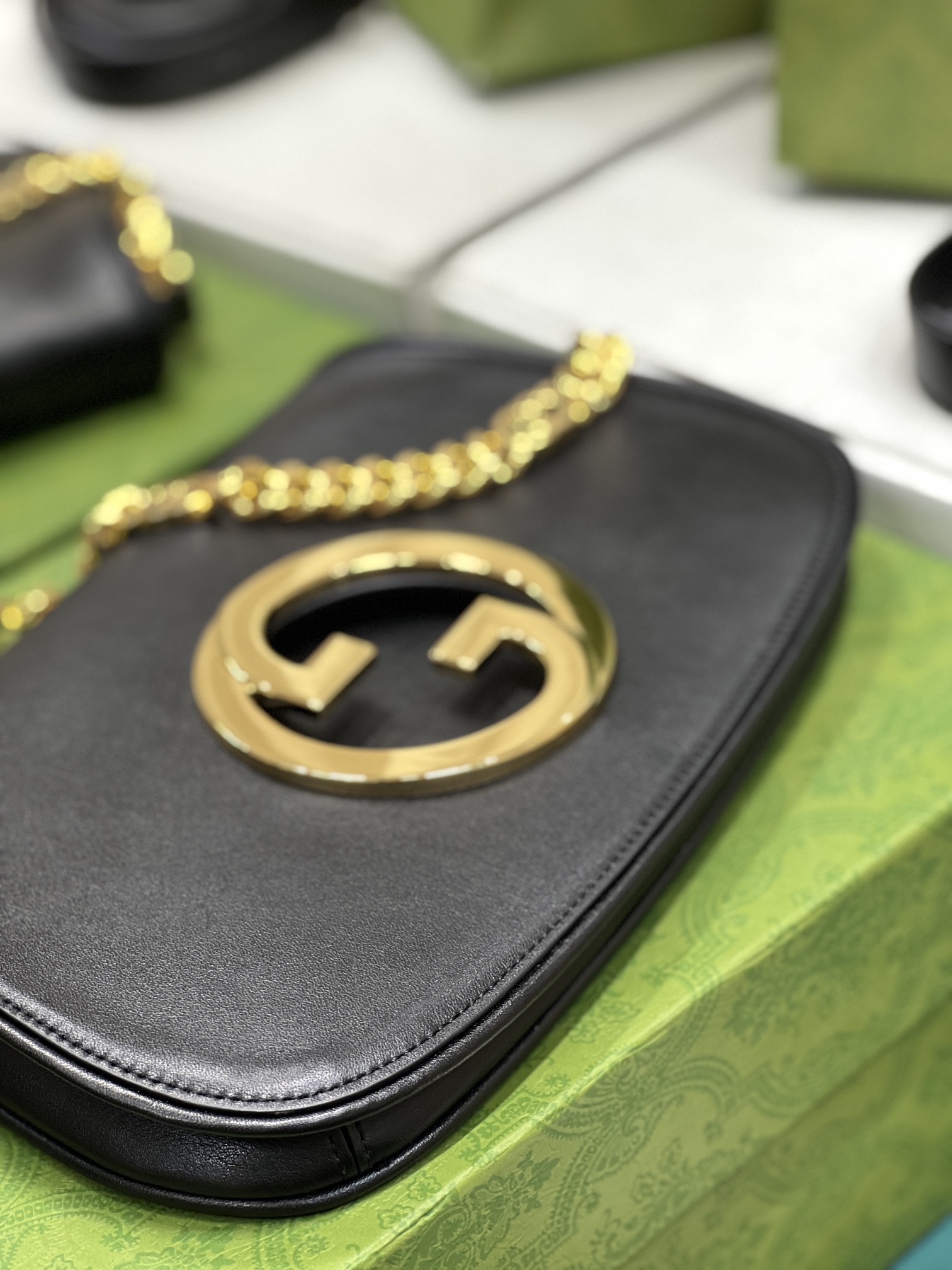 Gucci Blondie Shoulder Bag-28*16*4CM