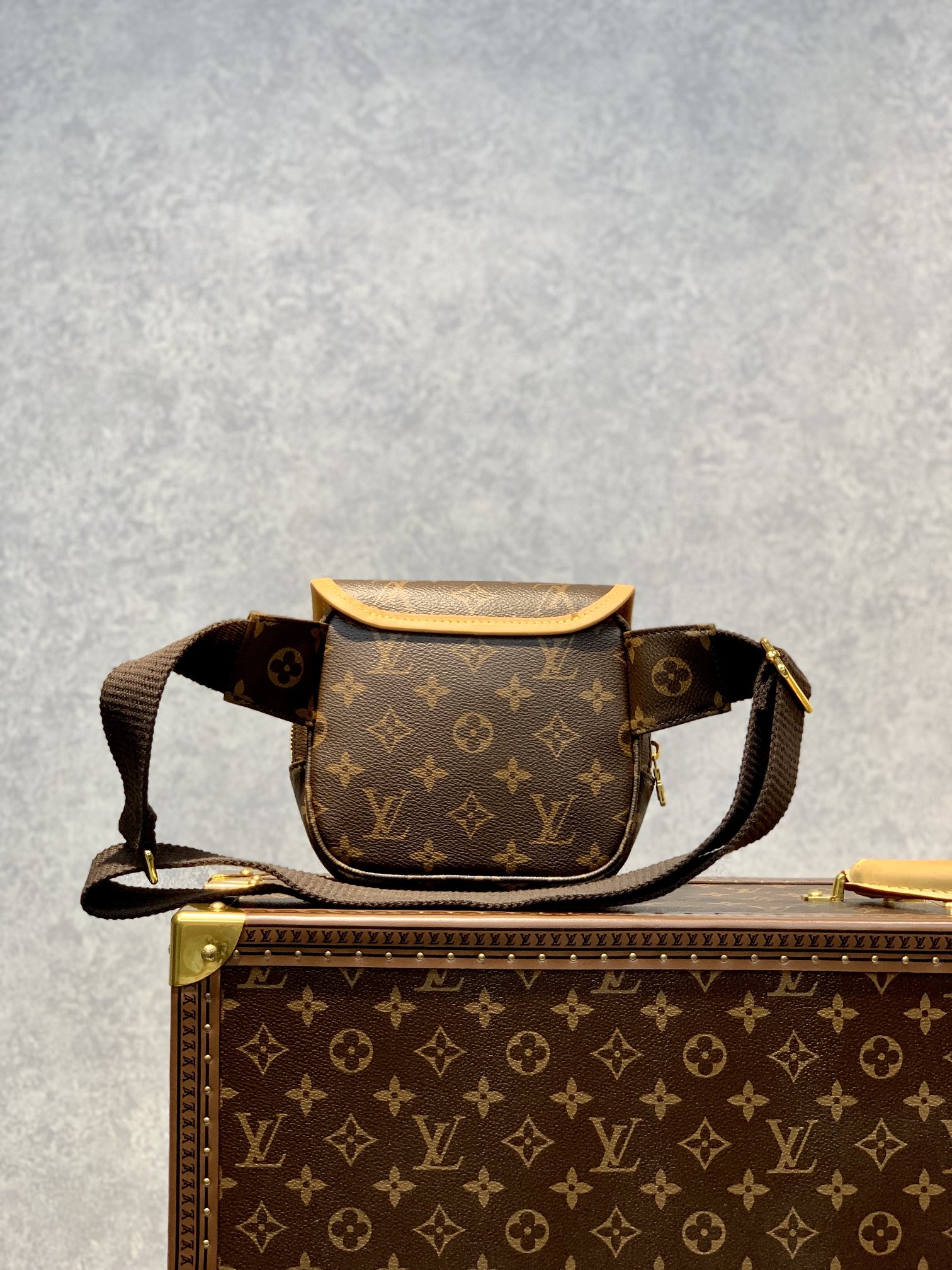Louis Vuitton M40106 Vintage Bag-18×4×16CM