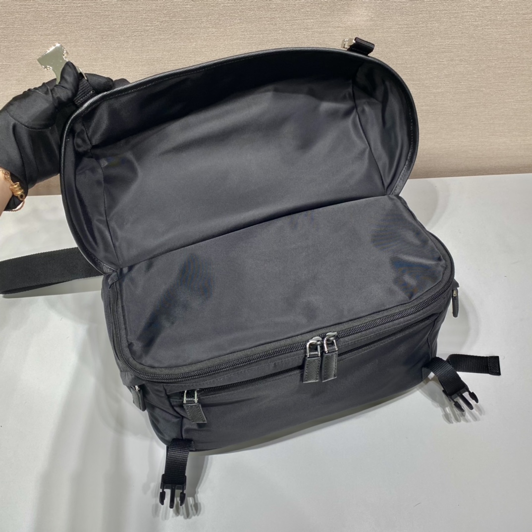 Prada 2VH991A Messenger Bag-32*18*16CM Prada 2VH991A Messenger Bag-32*18*16CM