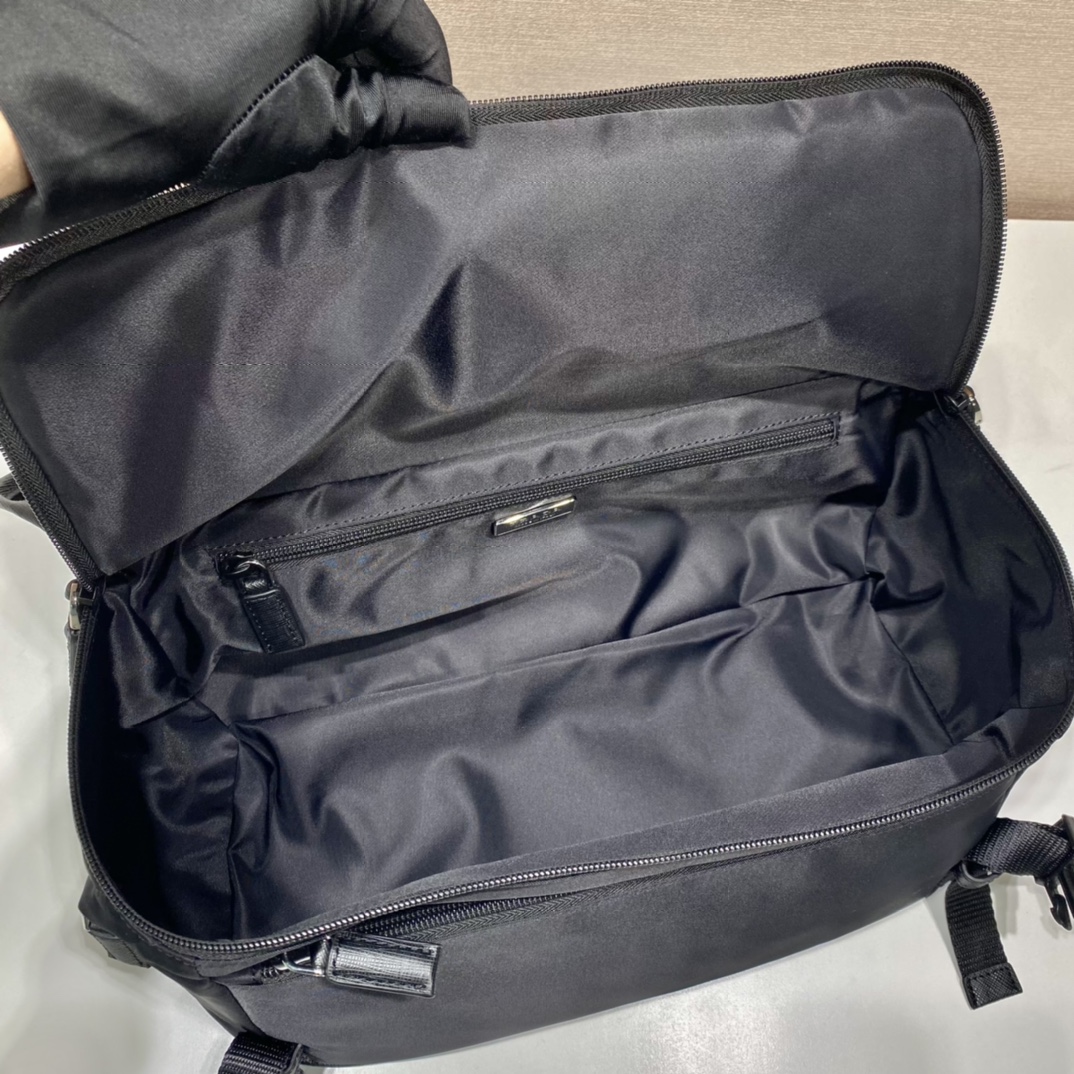 Prada 2VH991A Messenger Bag-32*18*16CM Prada 2VH991A Messenger Bag-32*18*16CM