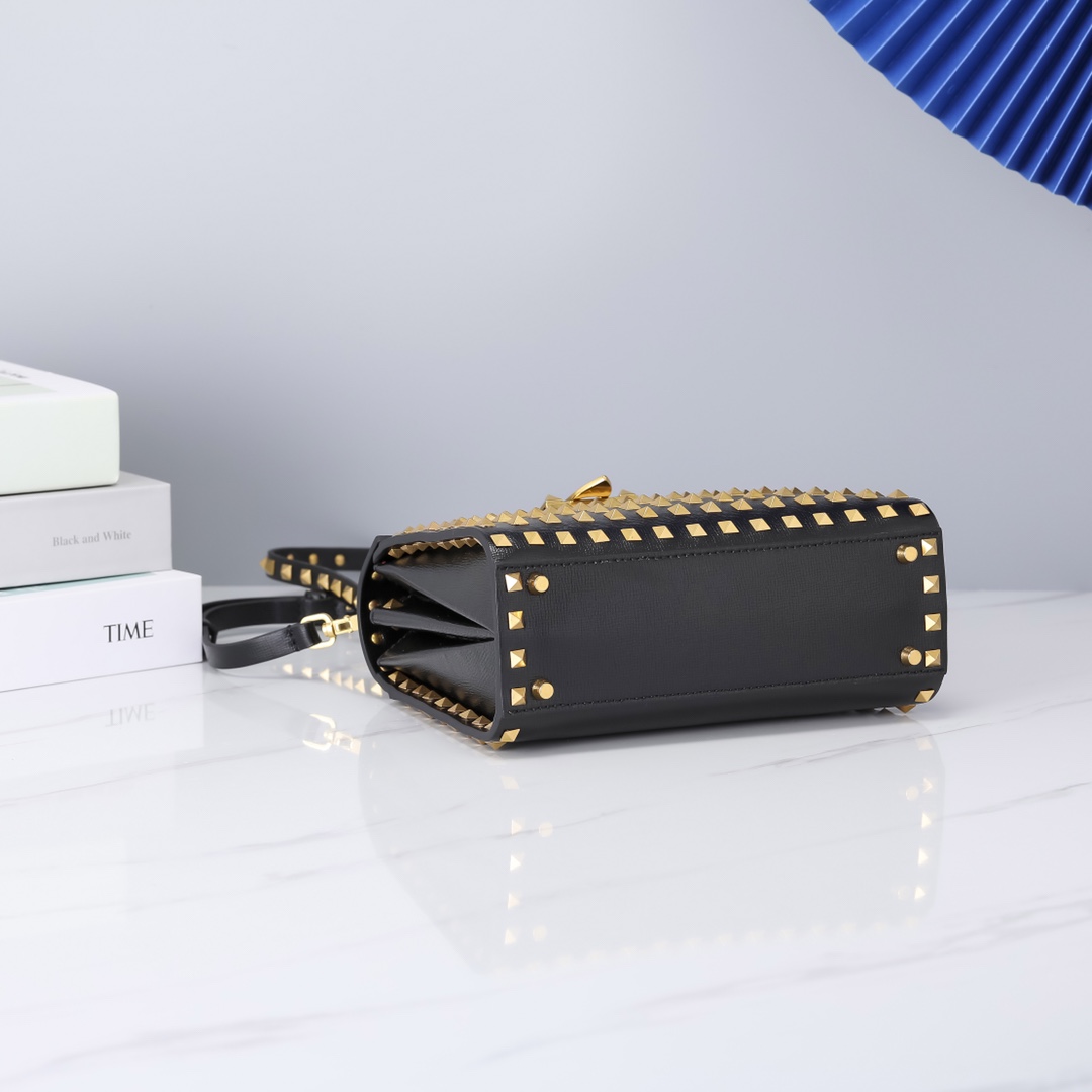 Valentino Garavani Rockstud Alcove-22*17*9CM