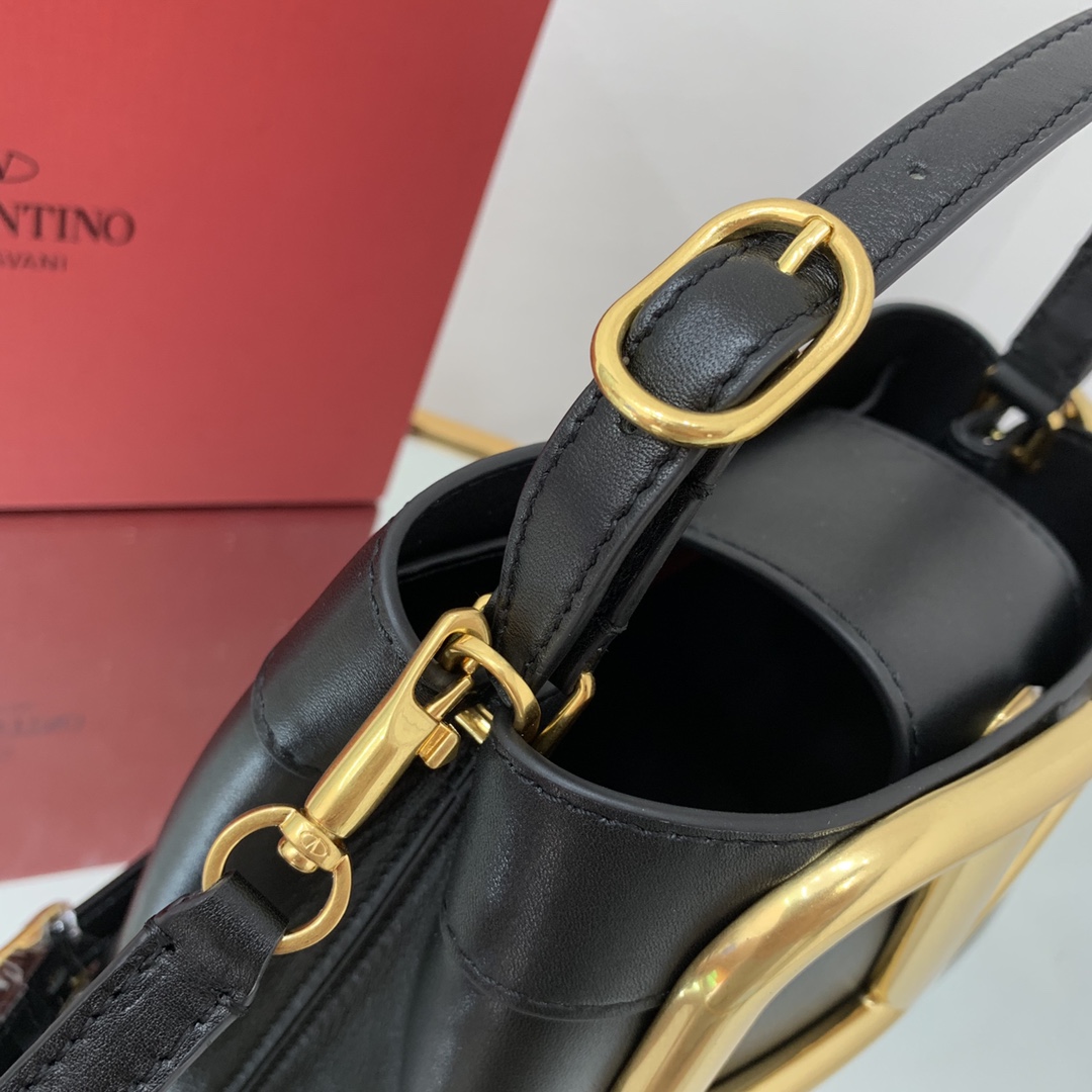 Valentino Garavani SuperVee Bag-20*19*12CM