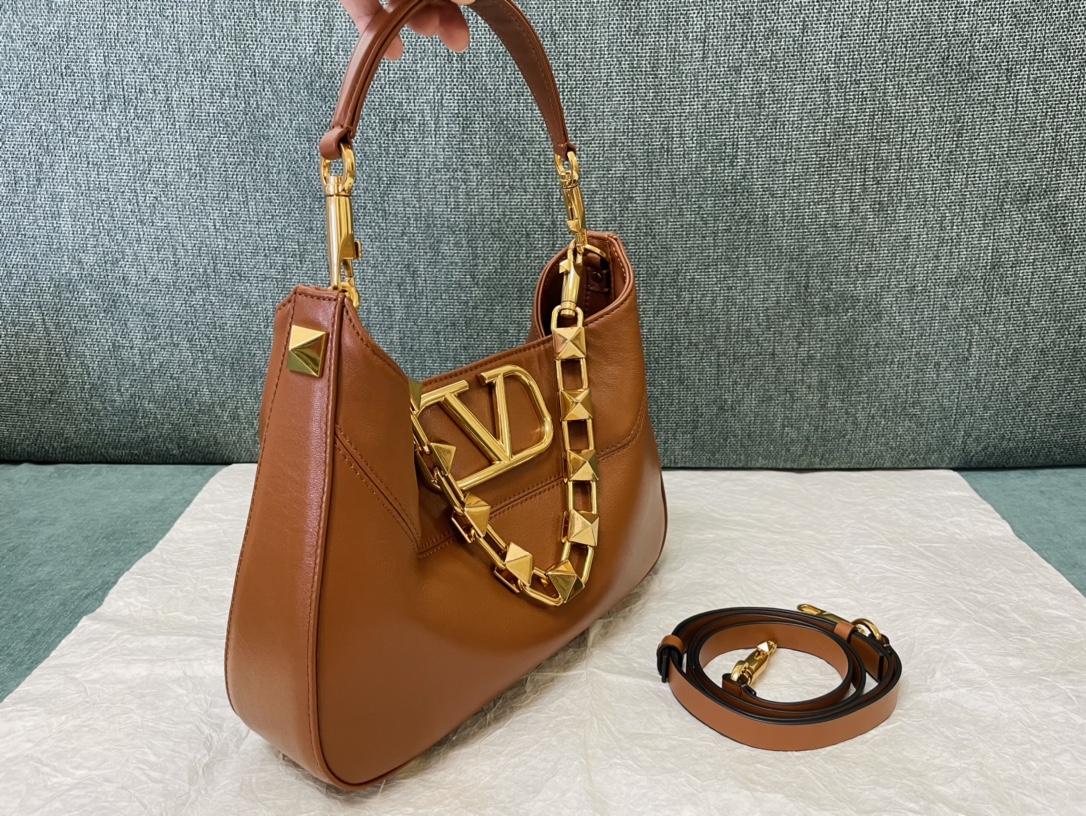 Valentino Garavani StudSign-28*22*7CM
