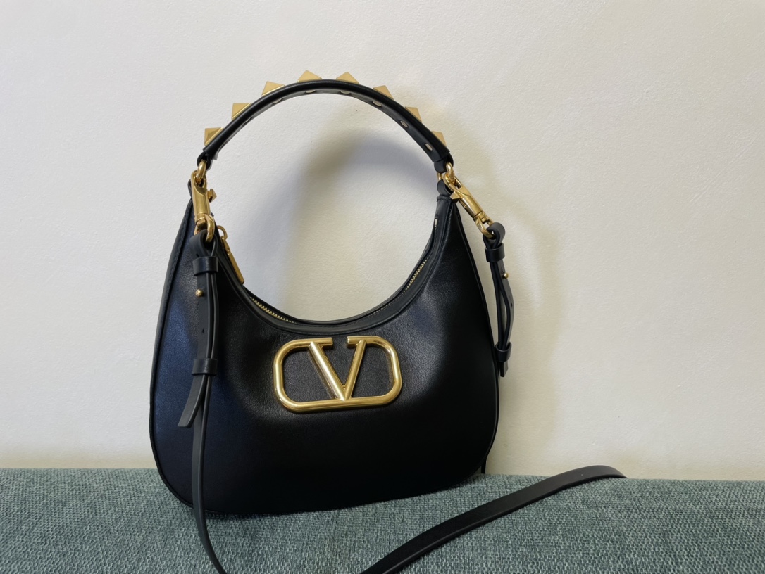 Valentino Garavani StudSign-26*30*7CM