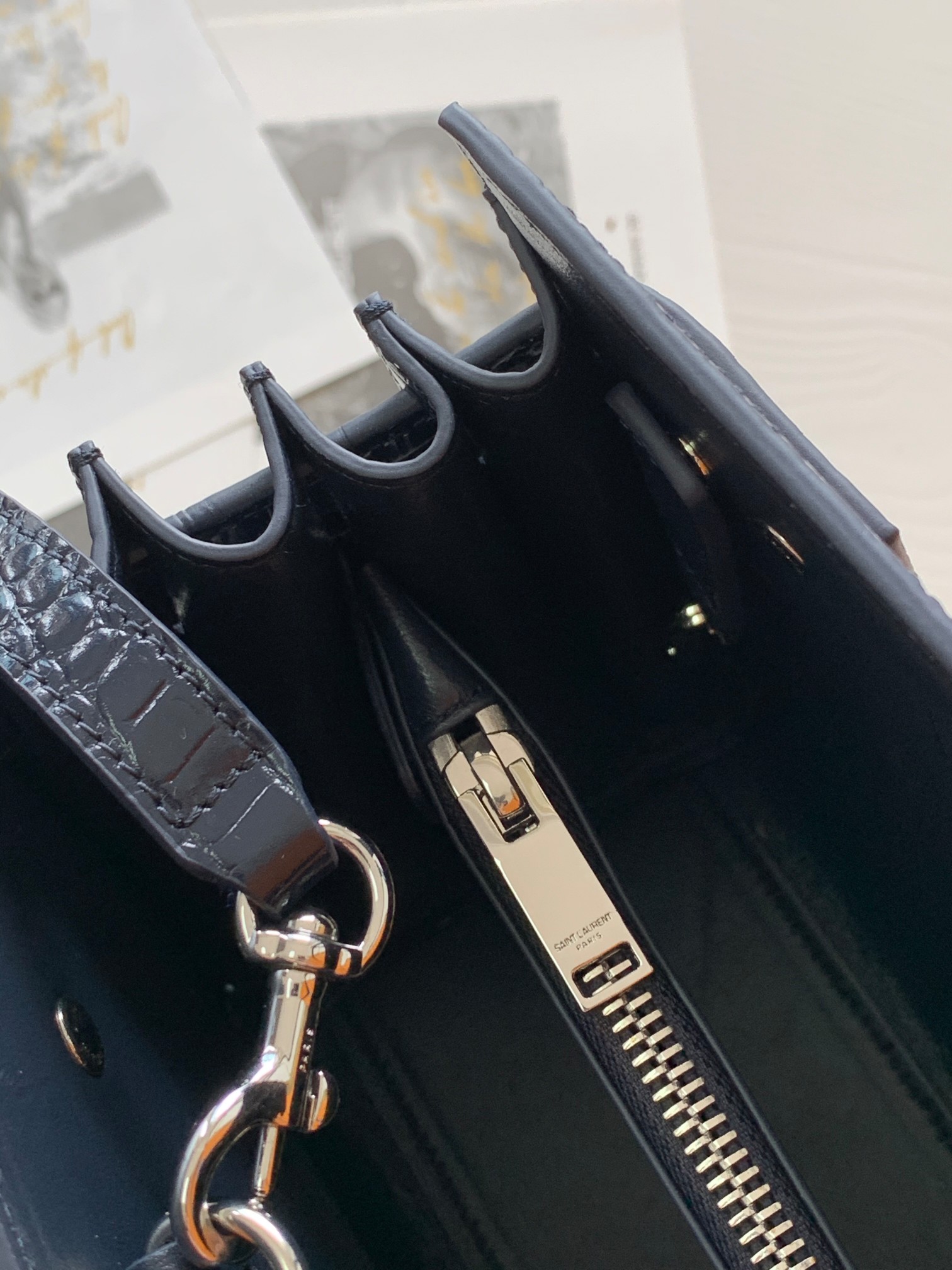 YSL Sac De Jour-26*20.5*12.5CM