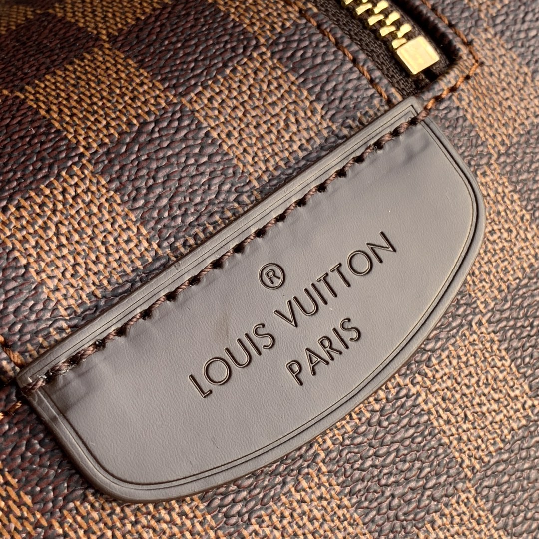Louis Vuitton Cosmetic Bag-M47528-28*16*13CM Louis Vuitton Cosmetic Bag-M47528-28*16*13CM