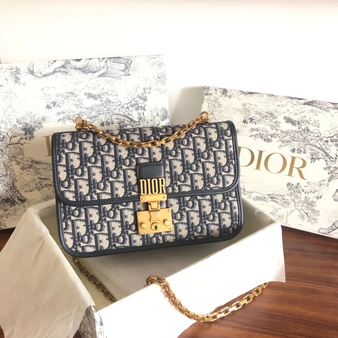 Diro 30 Montaigne-24*17*8 CM