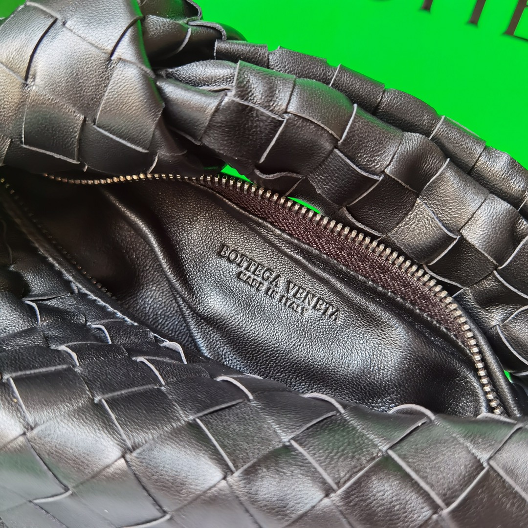 Bottega Veneta Jodie Hobo-23x28x8CM
