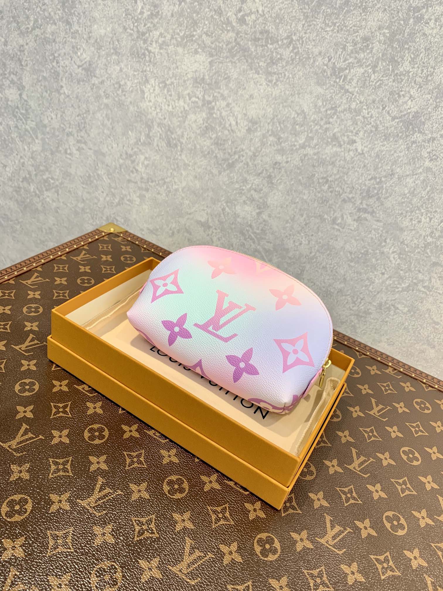 Louis Vuitton Cosmetic Bag-19*12*6CM Louis Vuitton Cosmetic Bag-19*12*6CM