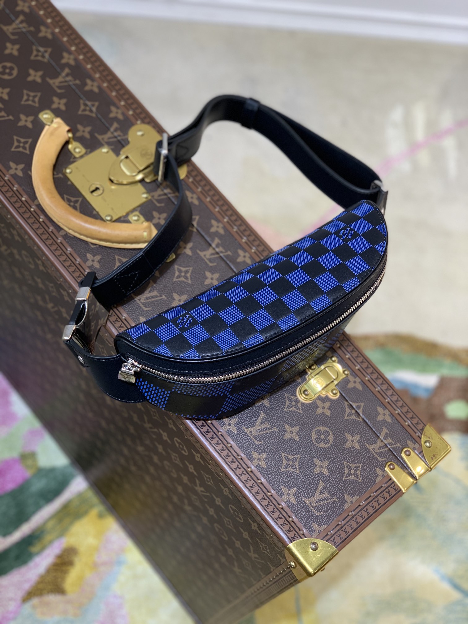Louis Vuitton Campus Bum Bag-26*13*7CM