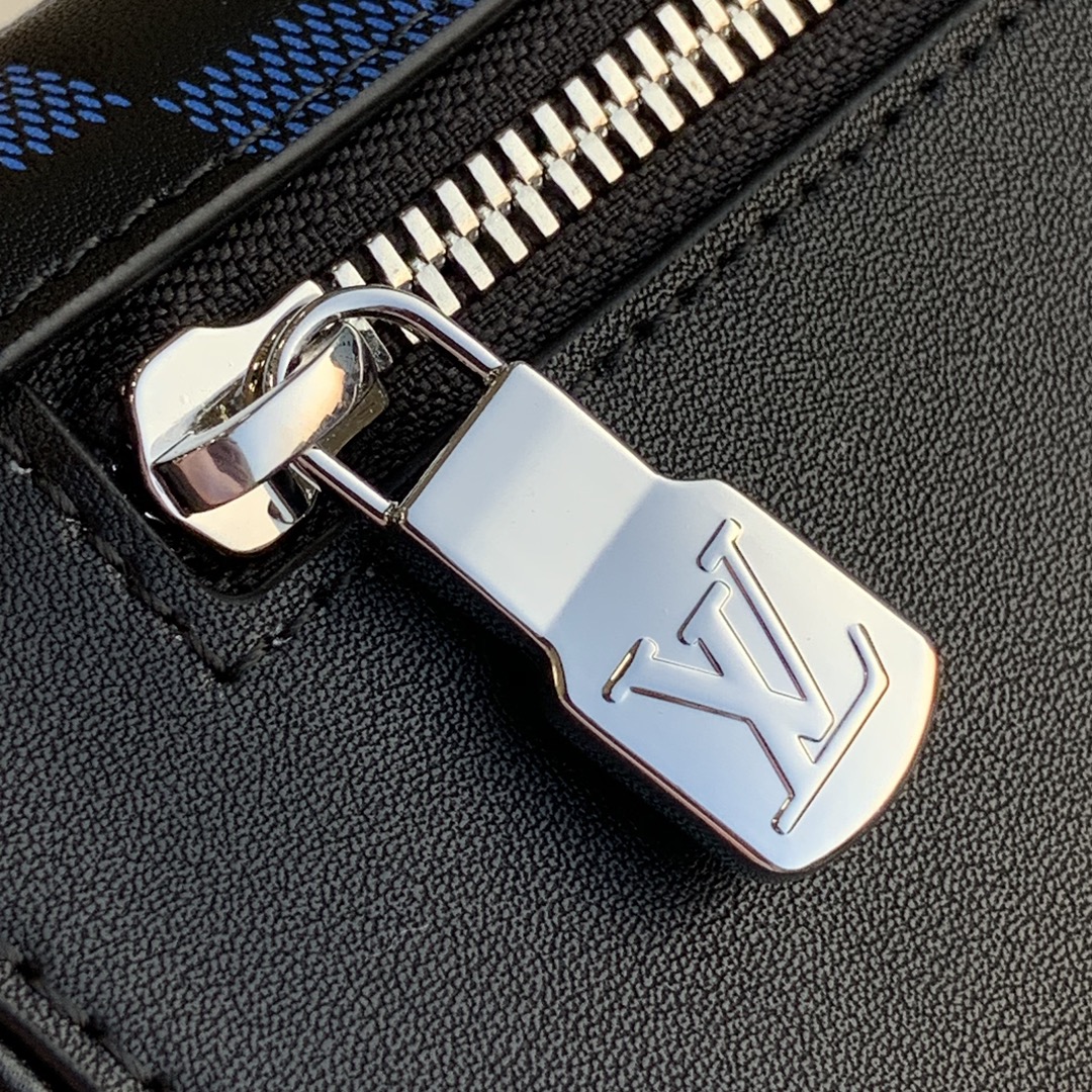 Louis Vuitton Campus Bum Bag-26*13*7CM