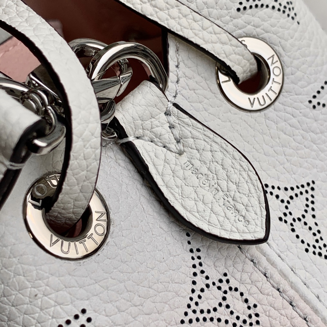 Louis Vuitton Bella Tote Bag-M57201-19*22*14CM
