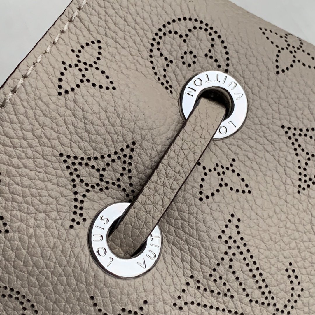 Louis Vuitton Bella Tote Bag-M57201-19*22*14CM