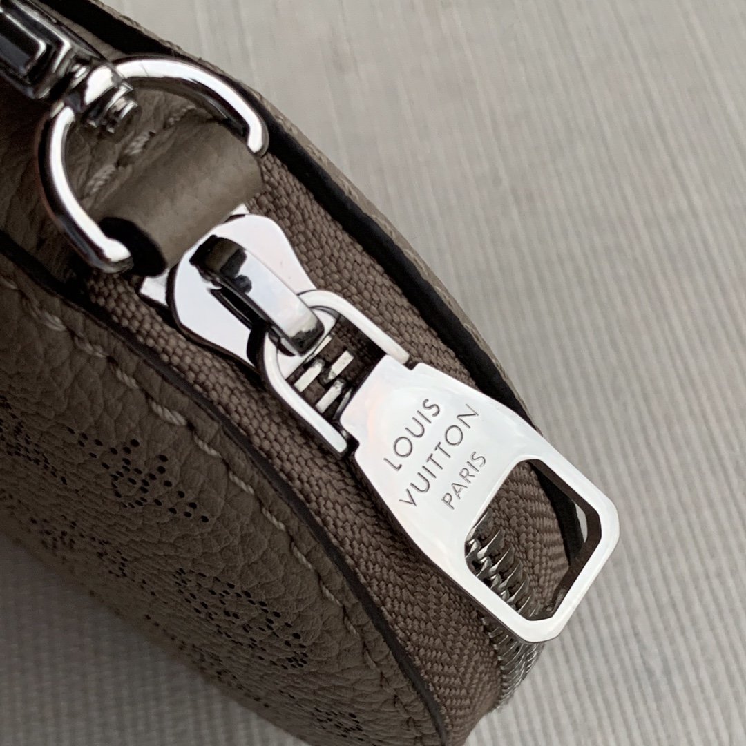 Louis Vuitton Bella Tote Bag-M57201-19*22*14CM