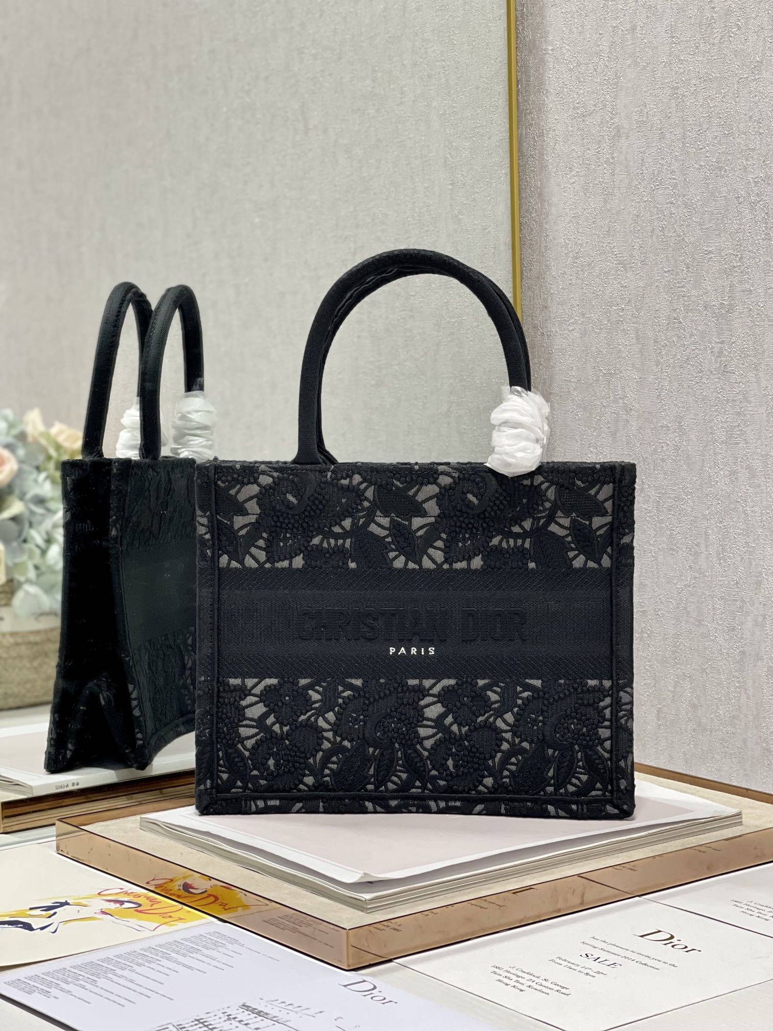 Diro Small Book Tote-26*8*22CM