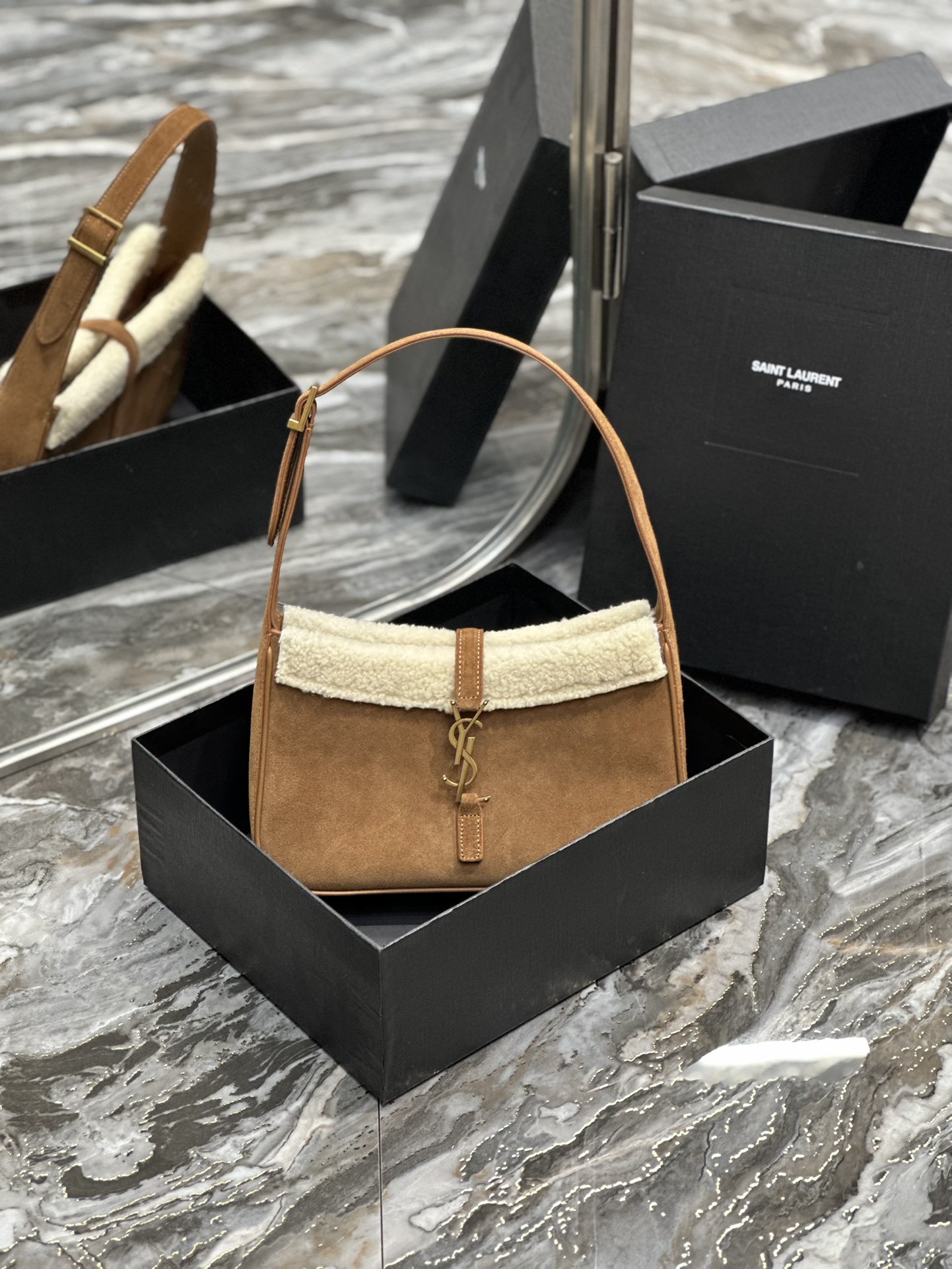 YSL Le5A7 Vintage Bag-25X14X10CM