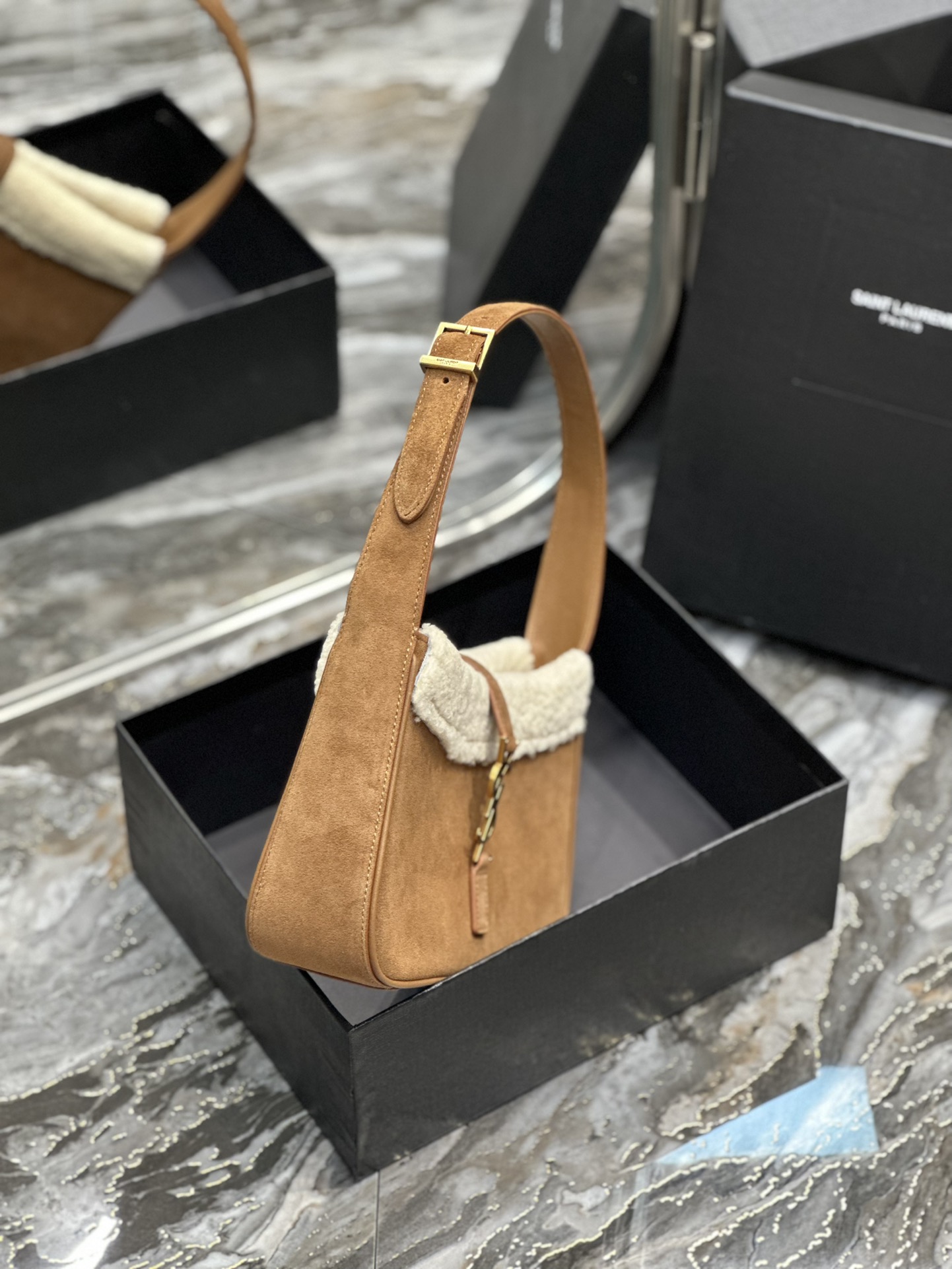 YSL Le5A7 Vintage Bag-25X14X10CM