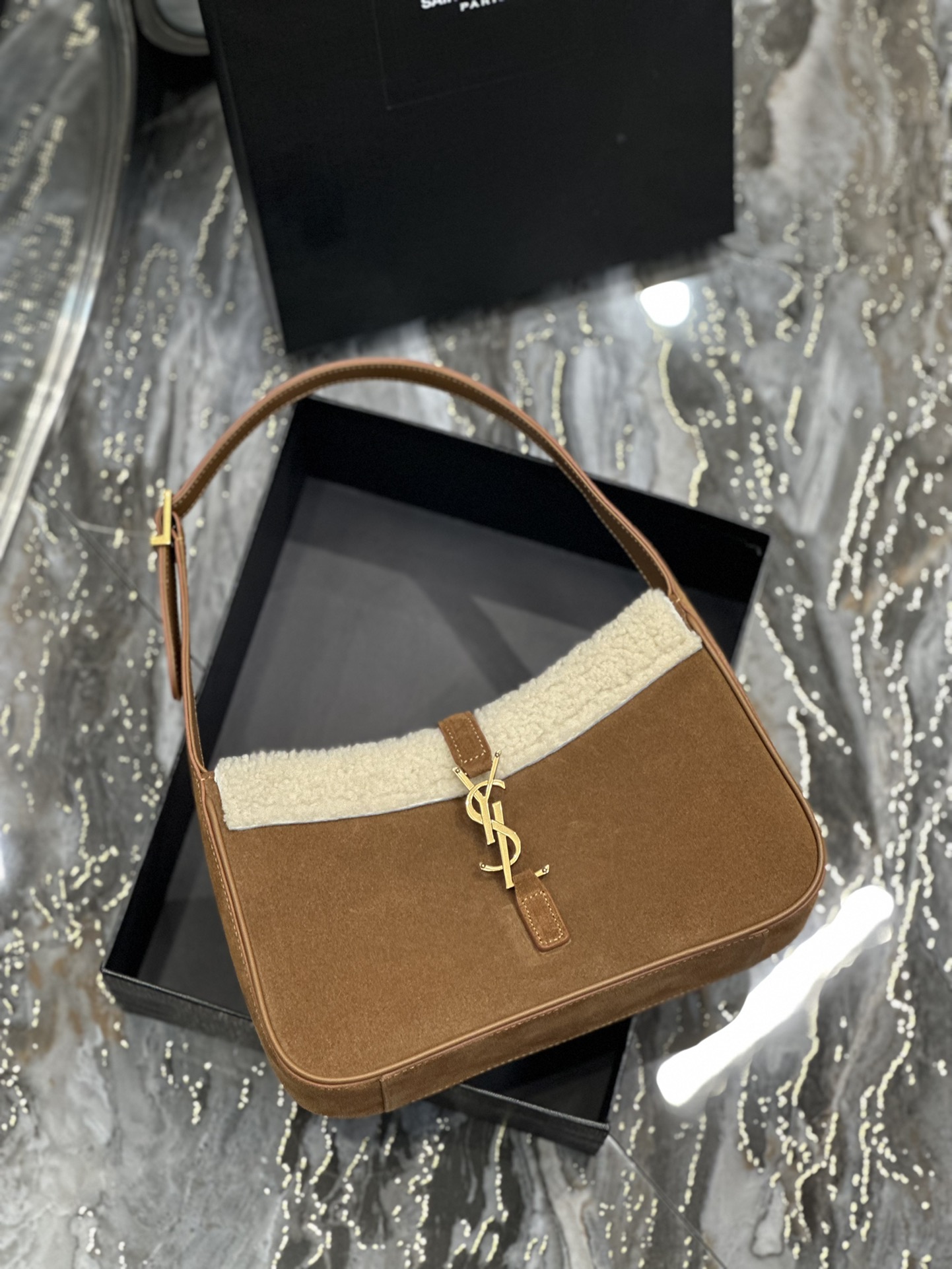 YSL Le5A7 Vintage Bag-25X14X10CM