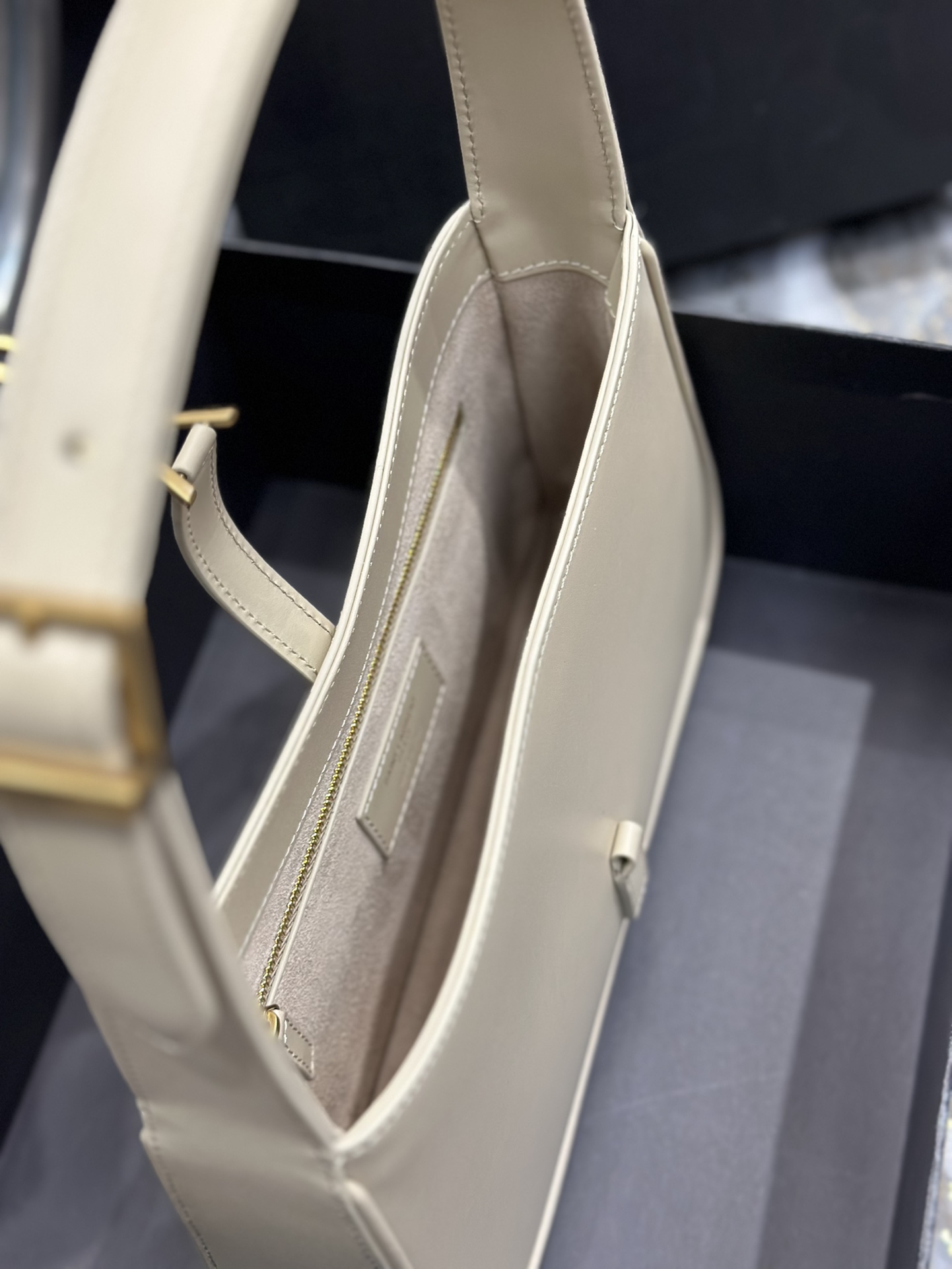 YSL Le5A7 Vintage Bag-25X14X10CM