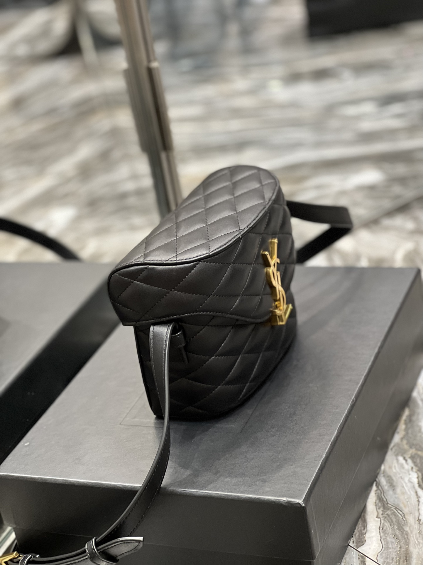YSL June Handbags-19*15*8CM