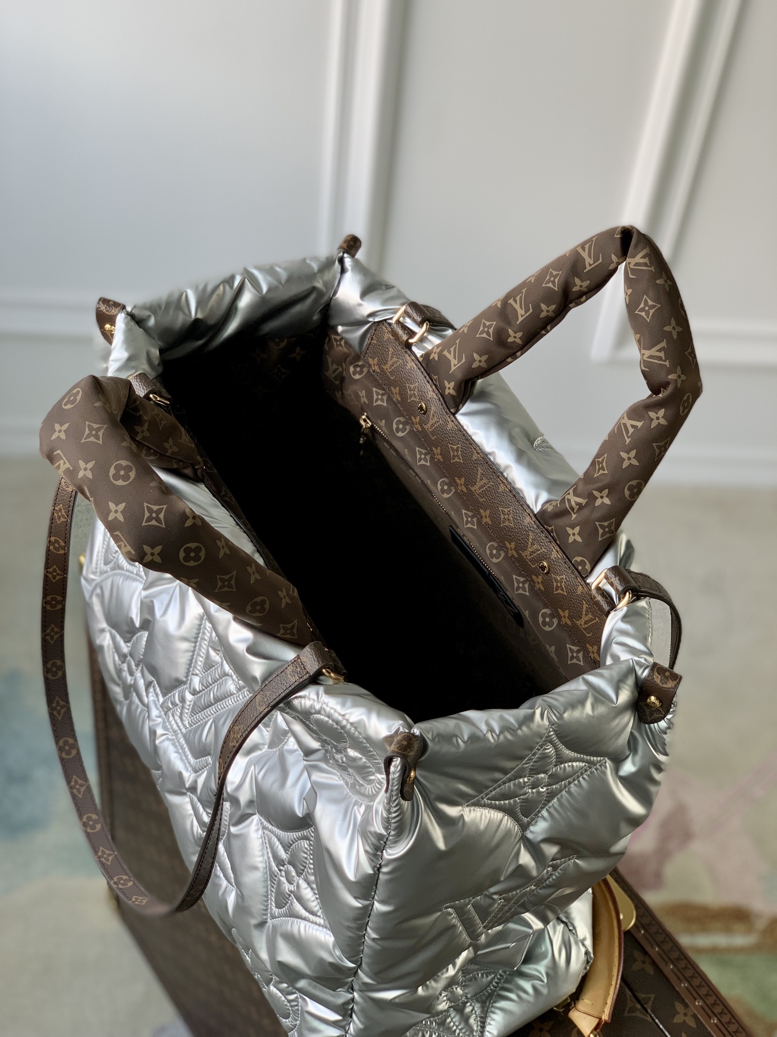Louis Vuitton Onthego Handbag-41*34*19CM