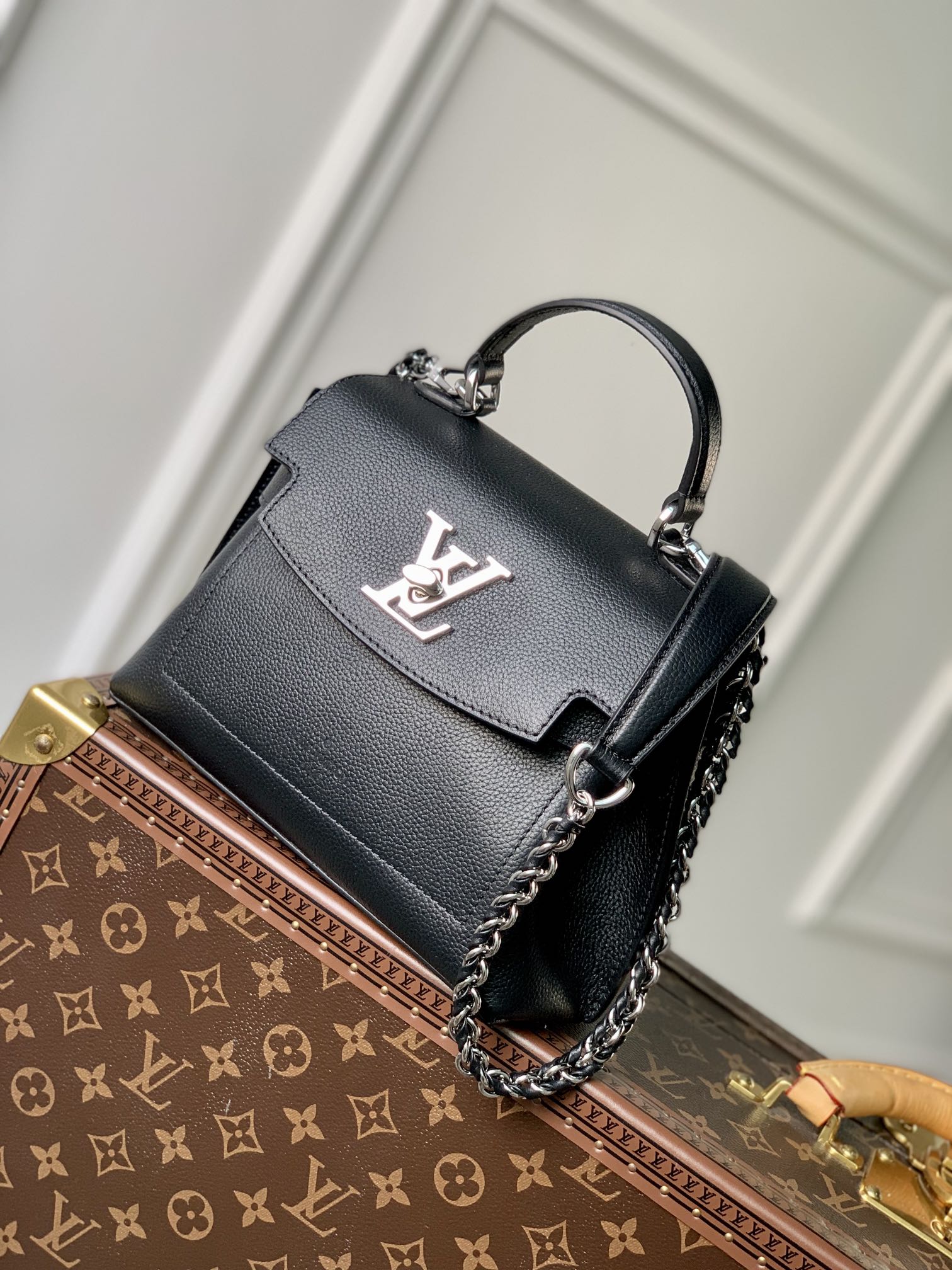 Louis Vuitton Lockme Ever 23x17x10CM