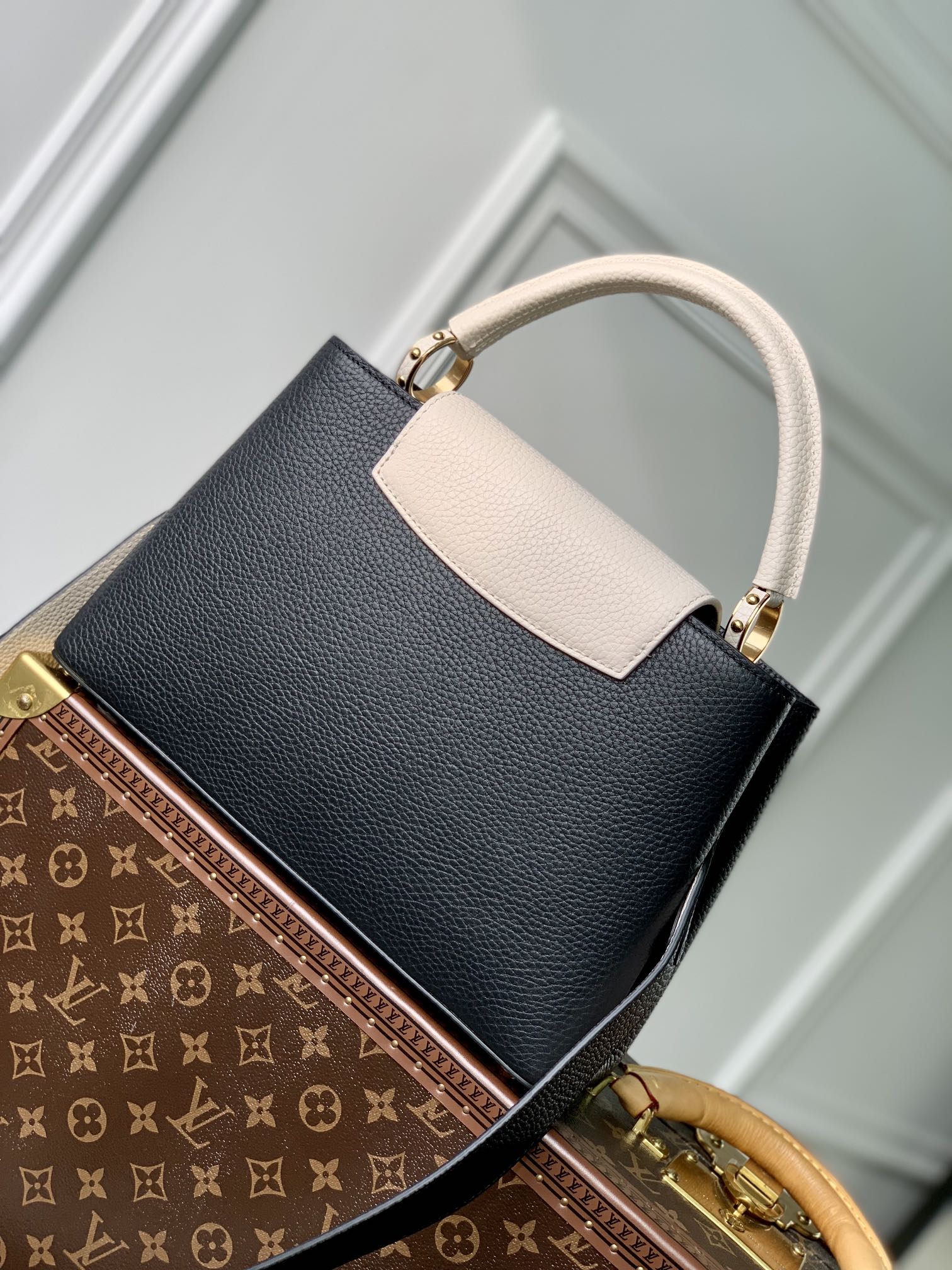 Louis Vuitton Capucines Bag-31.5*20*11CM