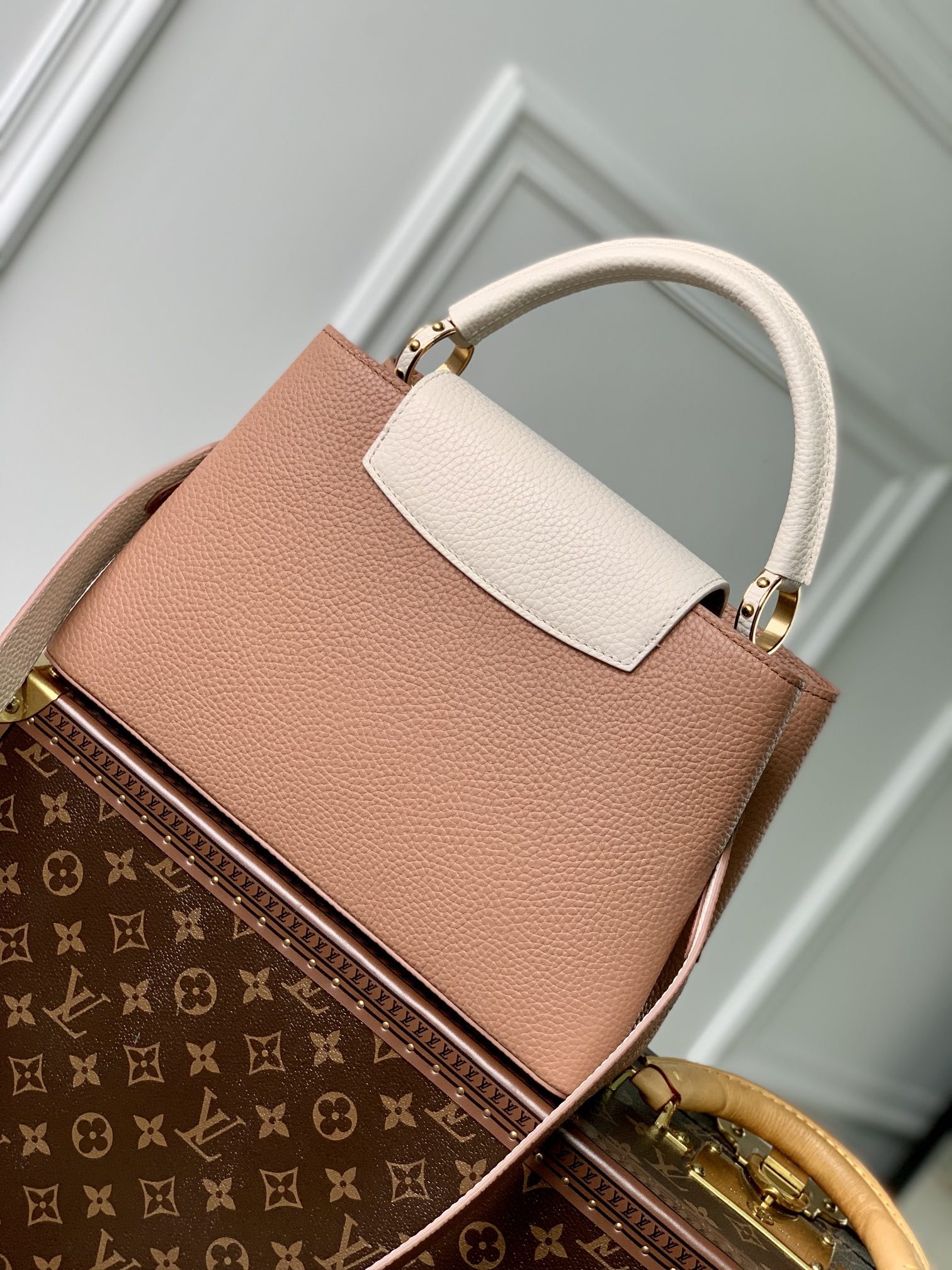 Louis Vuitton Capucines Bag-31.5*20*11CM