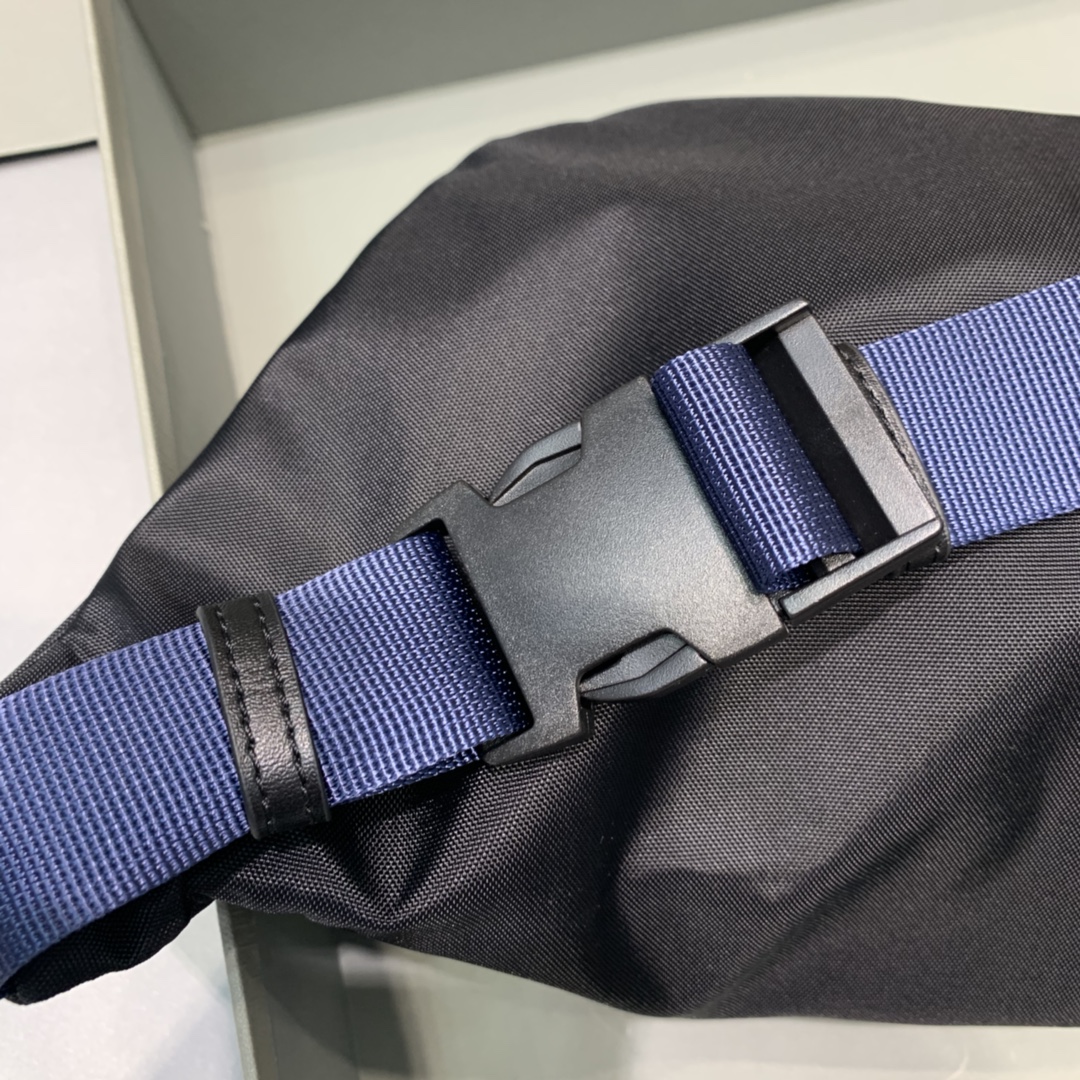Balenciaga Wheel Logo Waist Bag-23*5*20CM