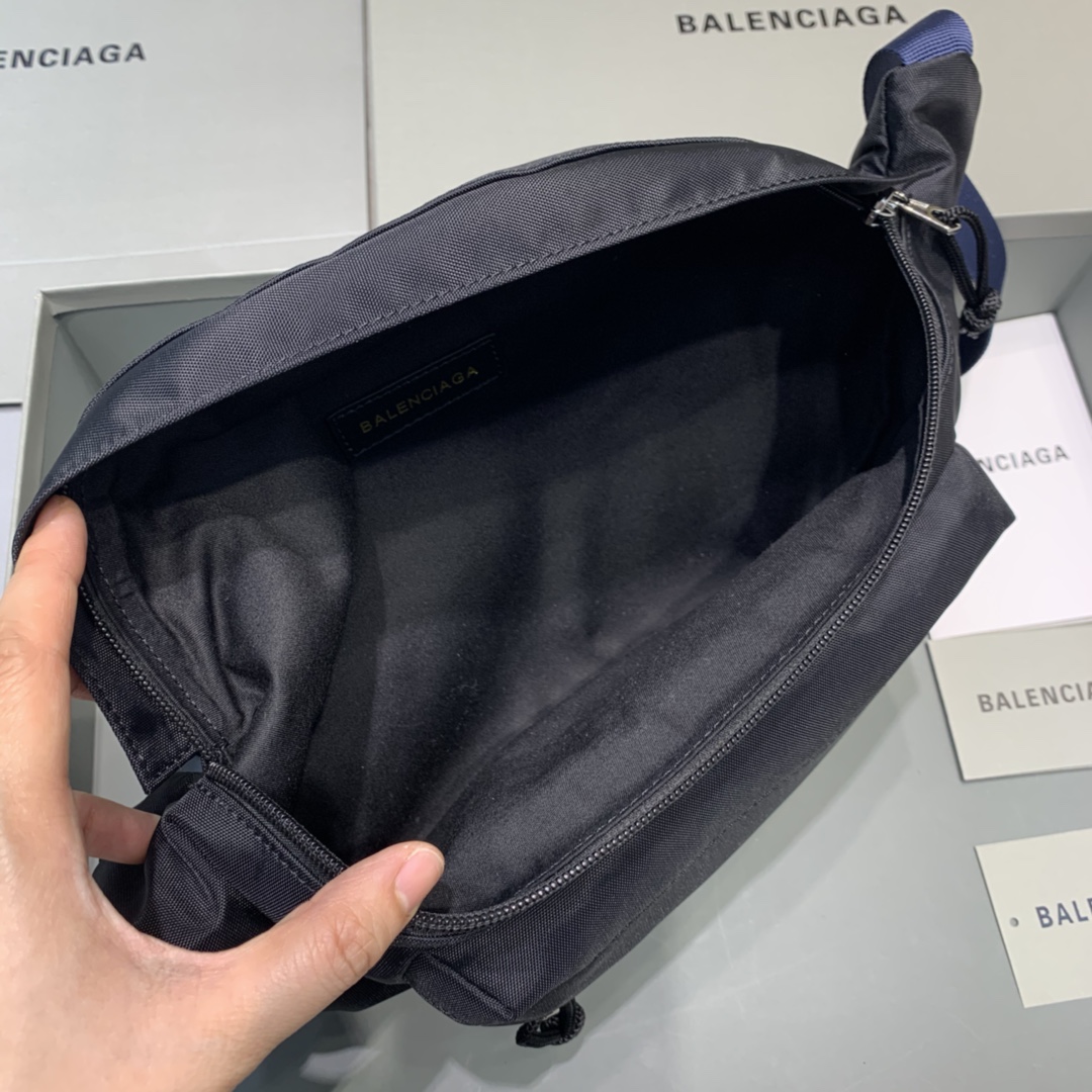 Balenciaga Wheel Logo Waist Bag-23*5*20CM