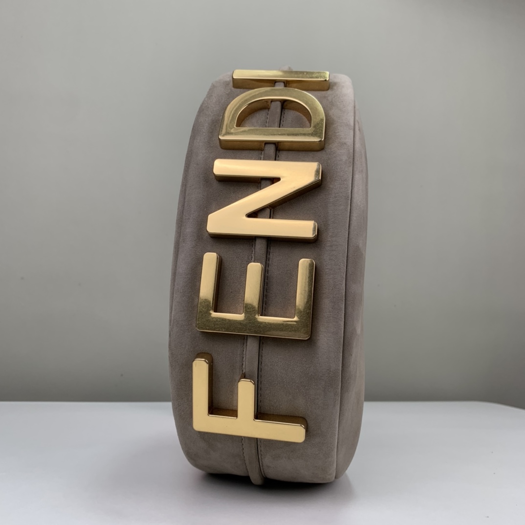 Fendi Graphy Bag-29 x24.5 x10CM