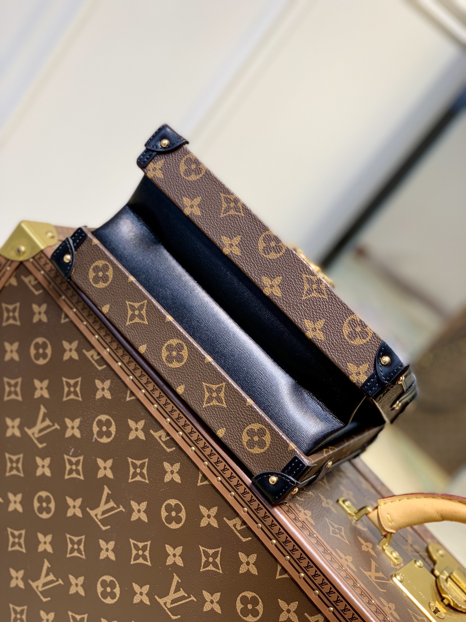 Louis Vuitton Petite Malle Handbags-24*16*13CM Louis Vuitton Petite Malle Handbags-24*16*13CM