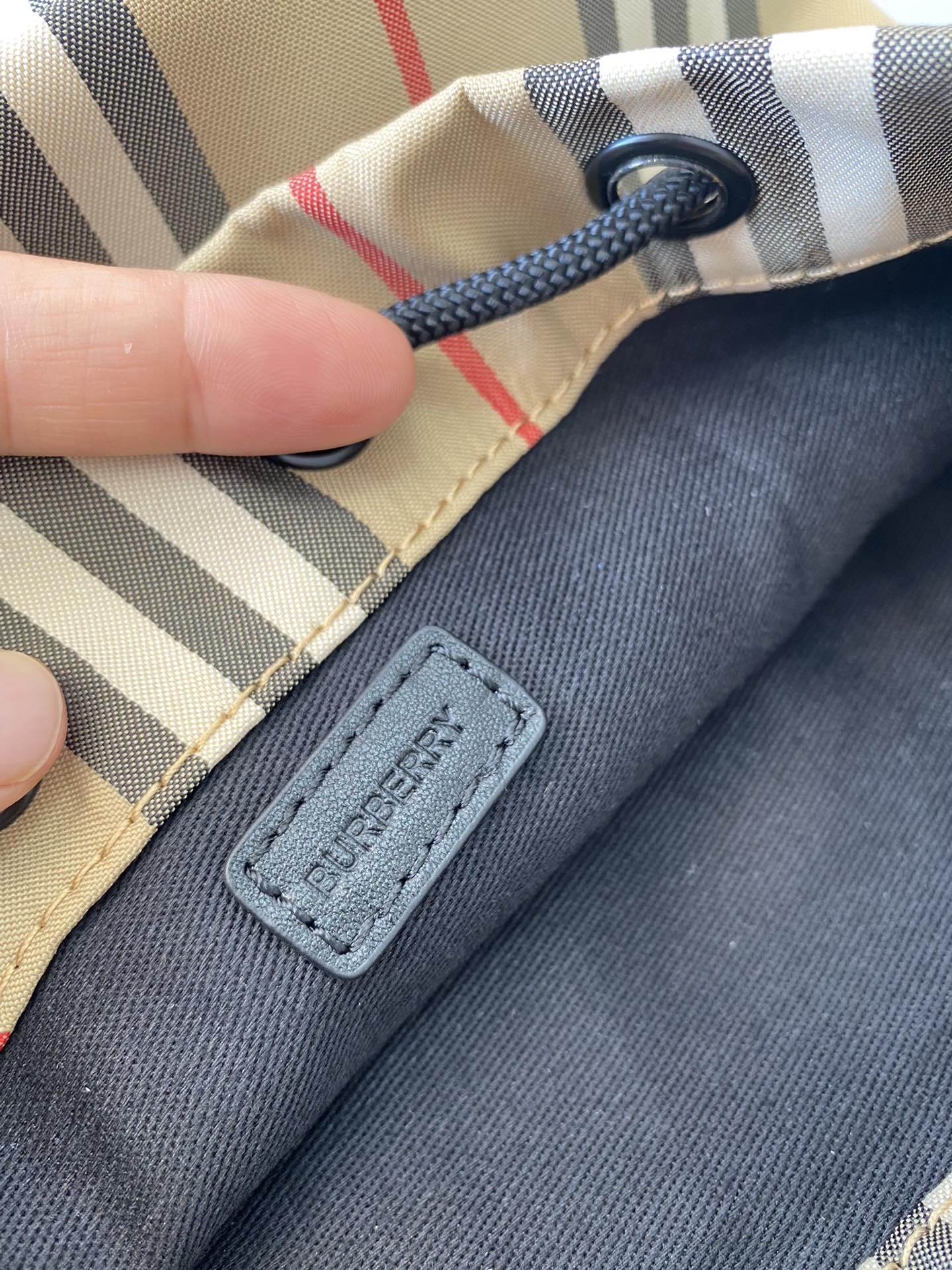 Burberry Bucket-18X19.5CM