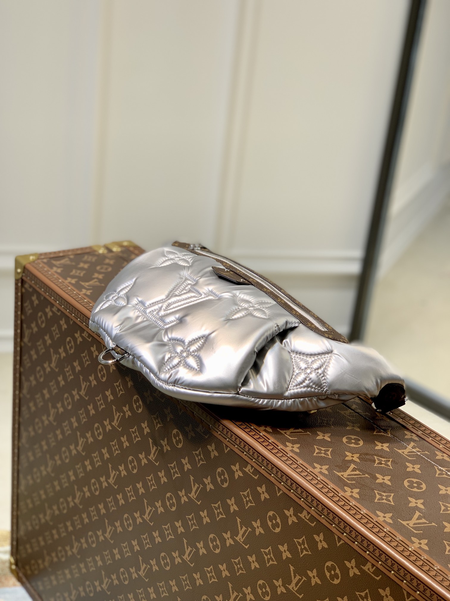 Louis Vuitton Pillow Maxi Bum Bag-44 x 24 x 7CM