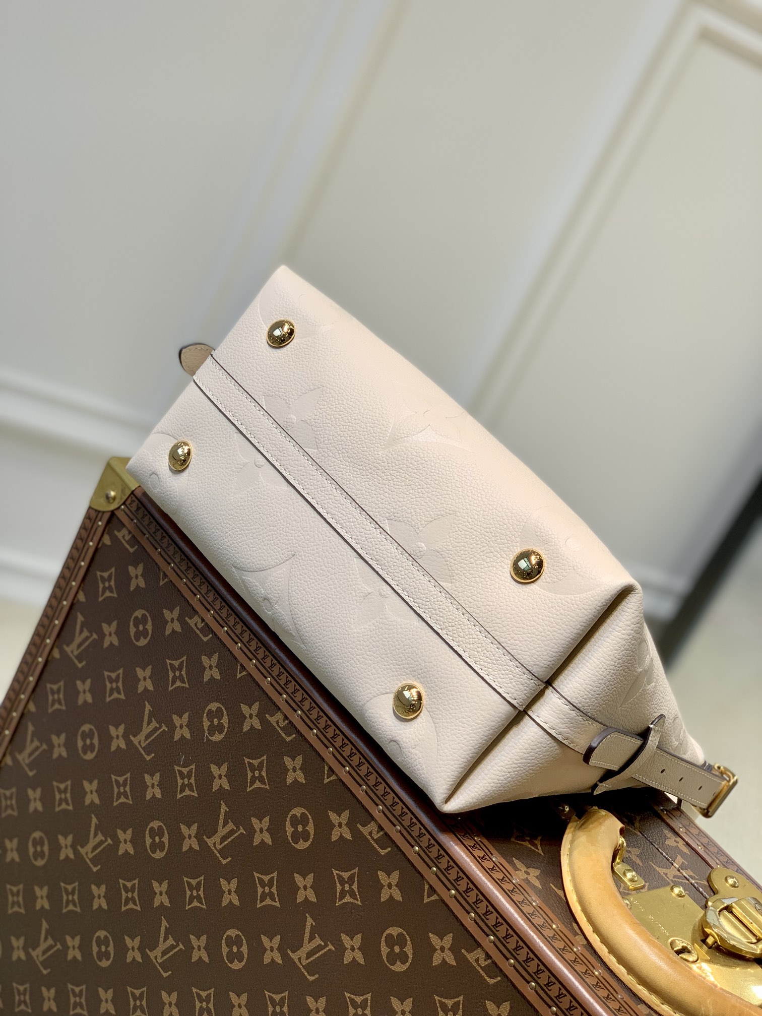 Louis Vuitton CarryAll Bag-M46298-29*24*12CM